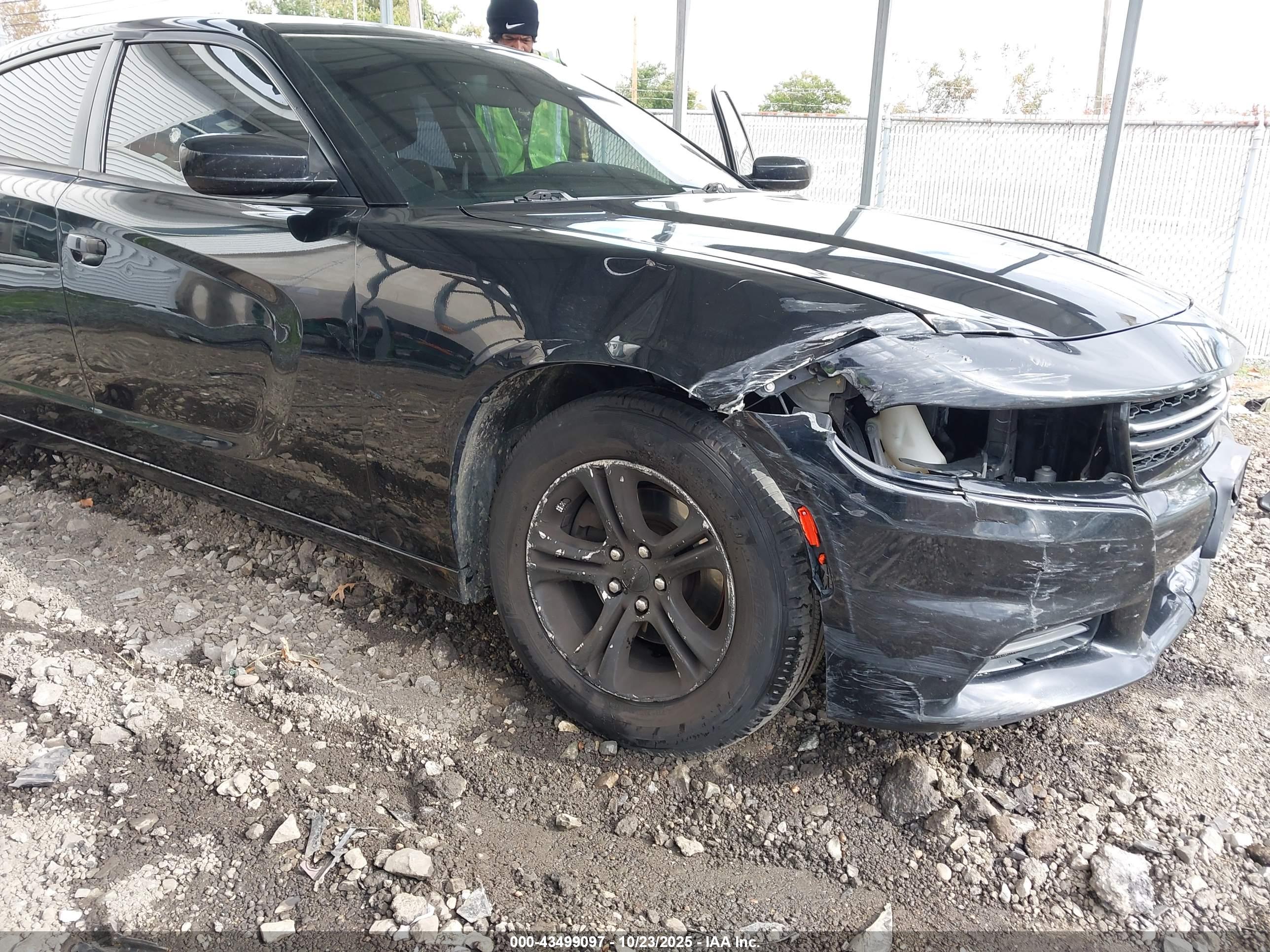 DODGE CHARGER image 6