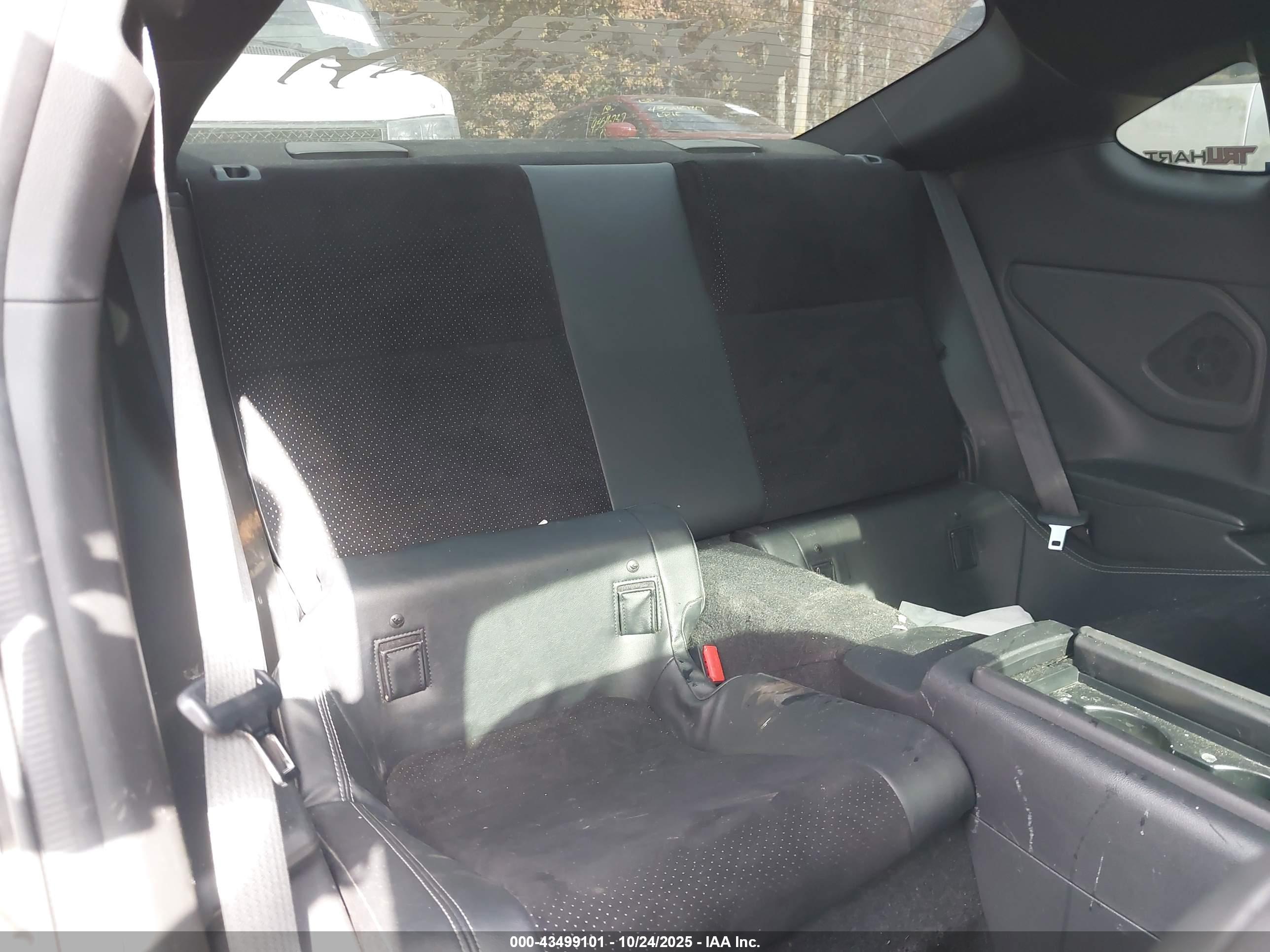 TOYOTA GR86 image 8