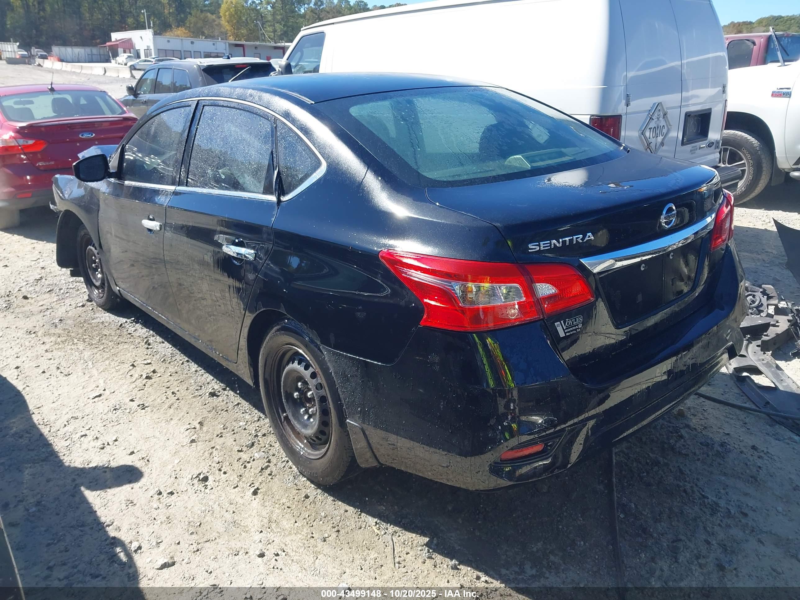 NISSAN SENTRA image 3