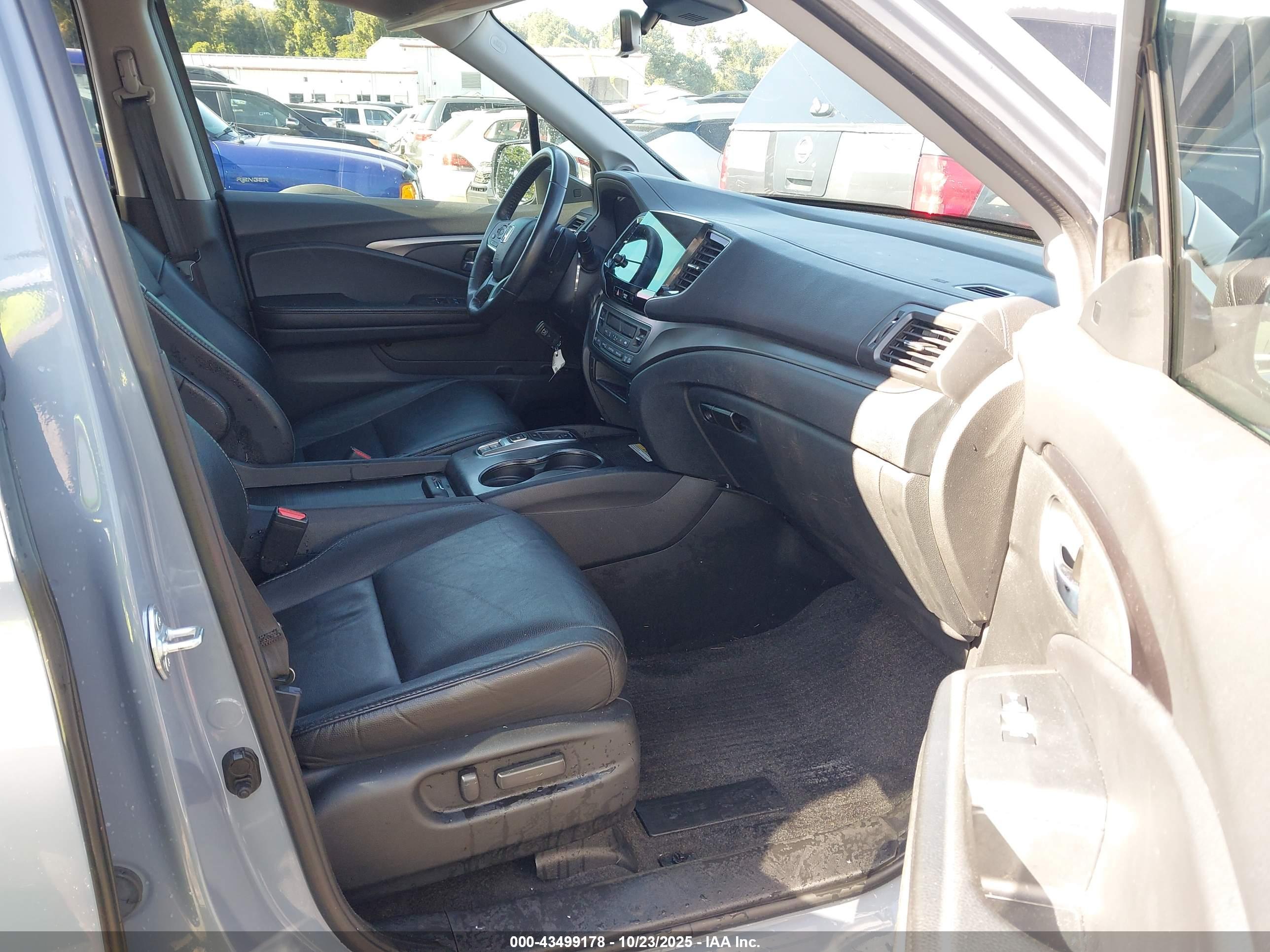 HONDA PILOT image 5