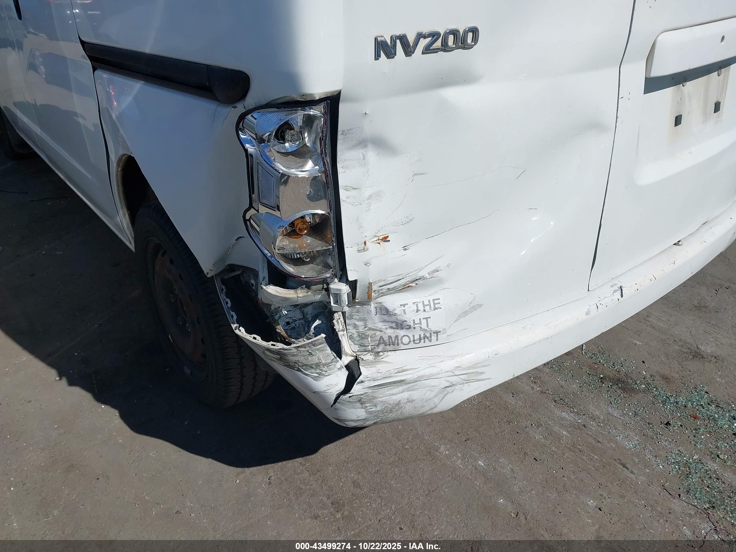 NISSAN NV200 image 6