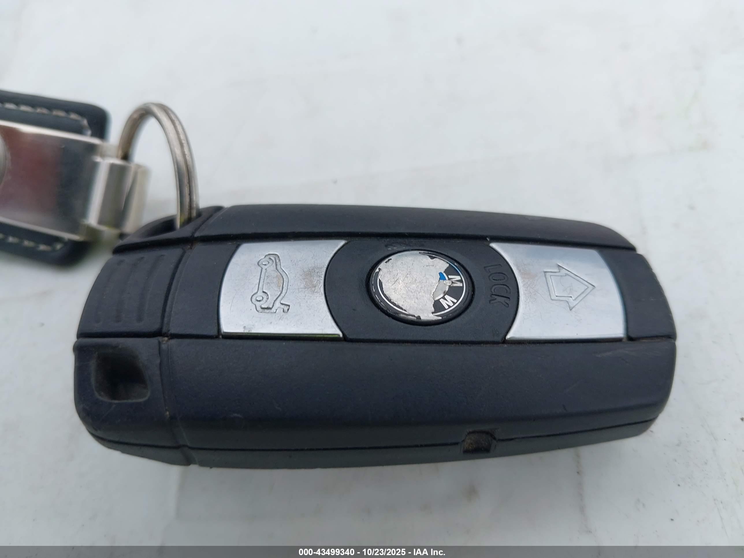BMW 330I image 11