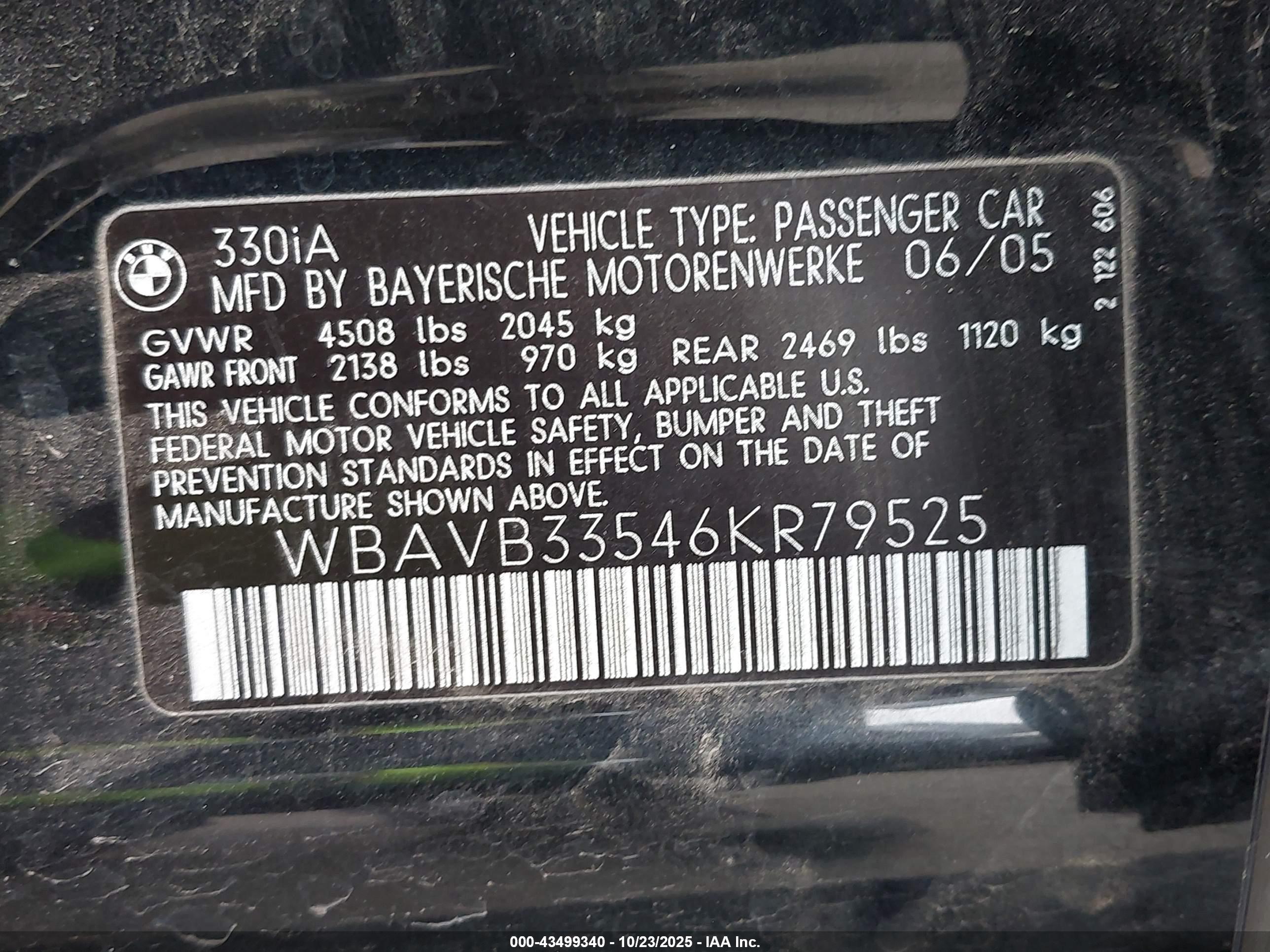 BMW 330I image 9