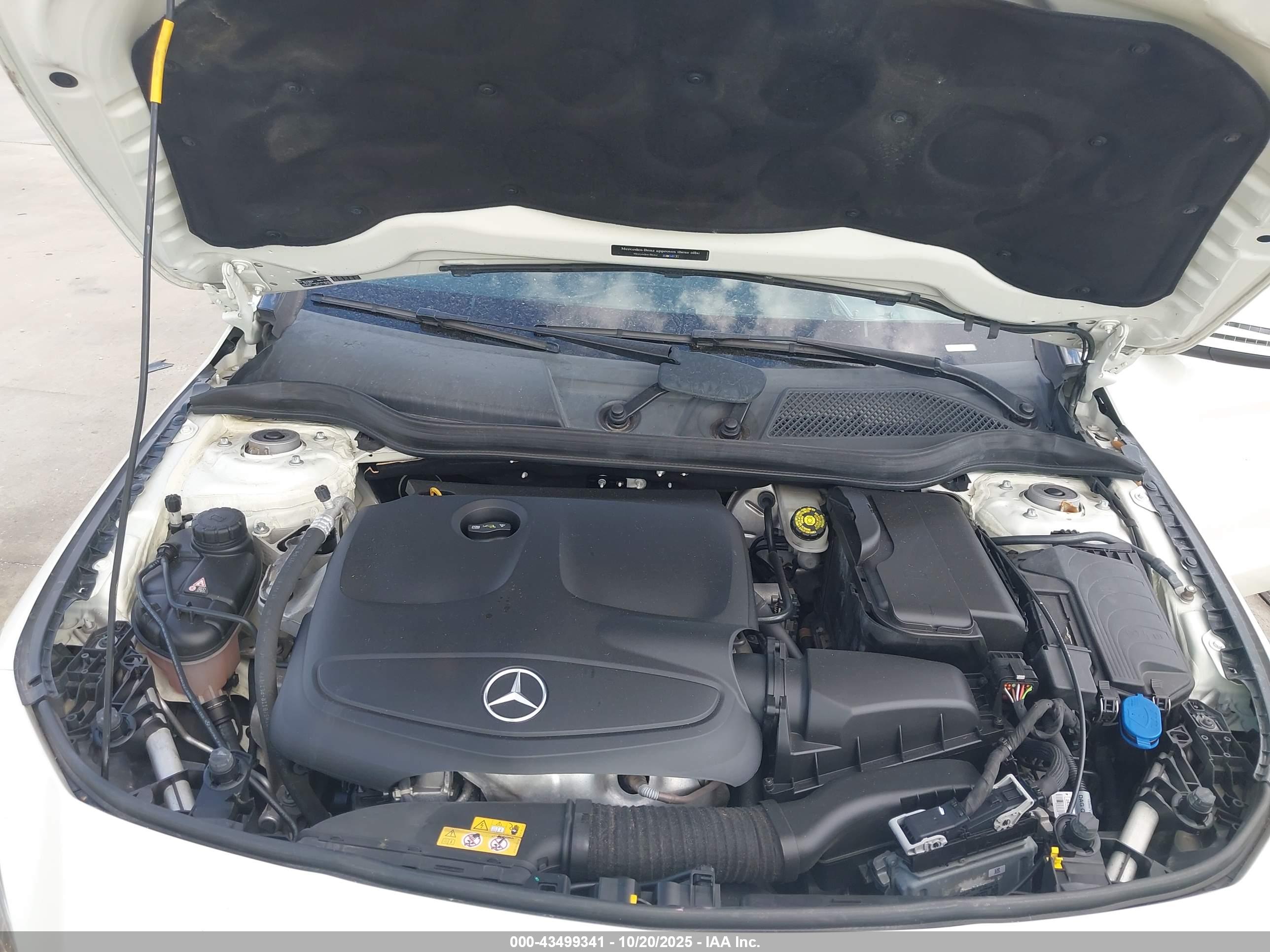 MERCEDES-BENZ CLA image 10