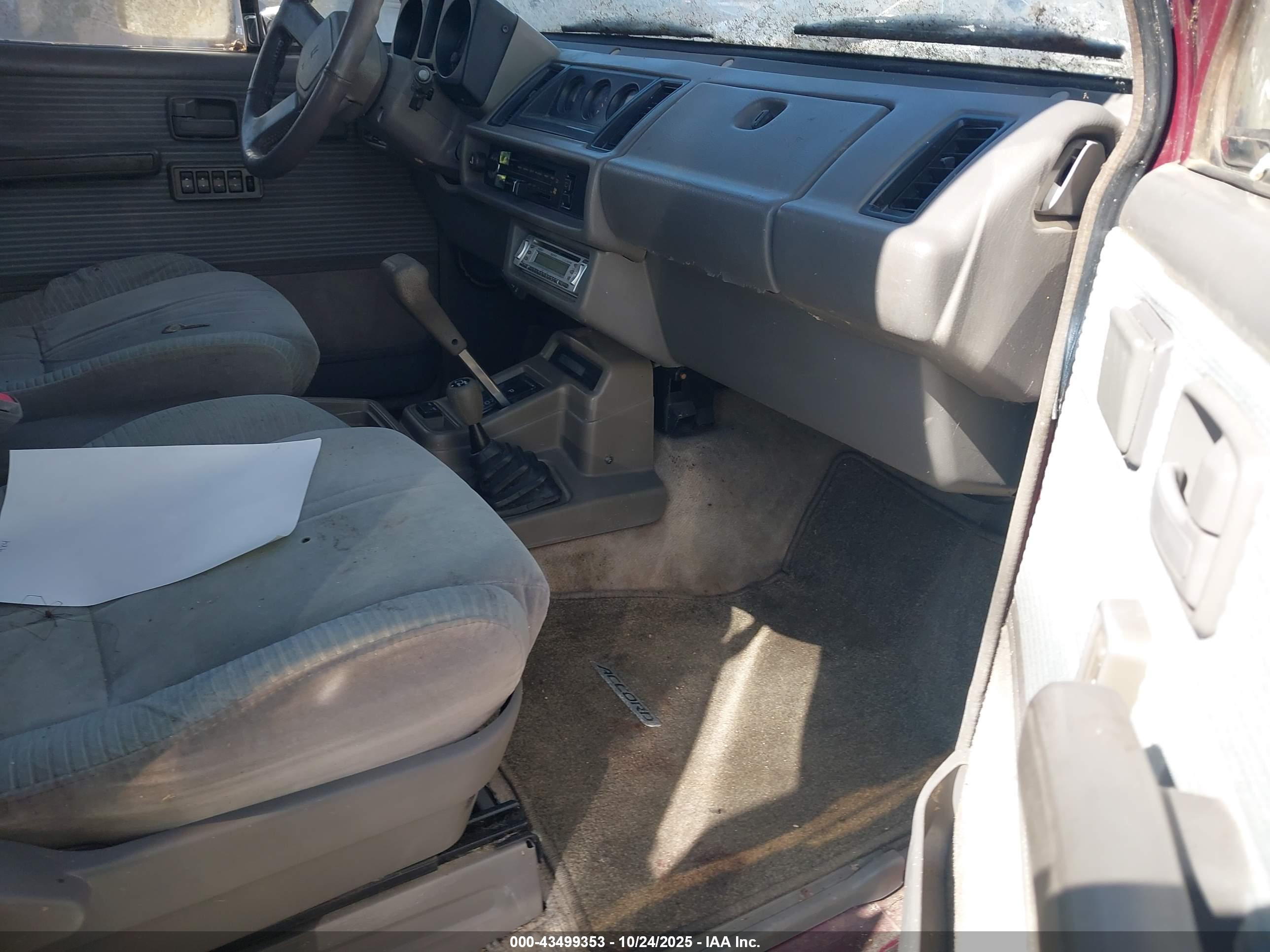 ISUZU TROOPER image 5