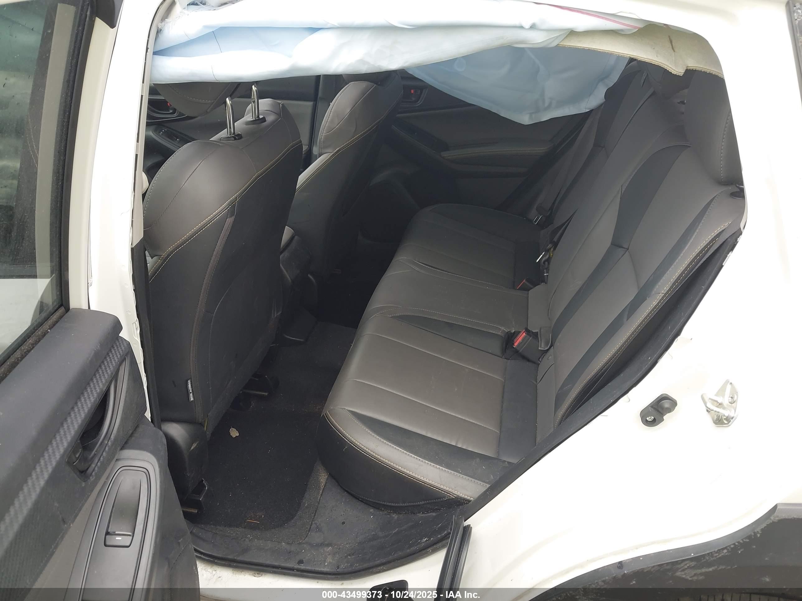 SUBARU CROSSTREK image 8