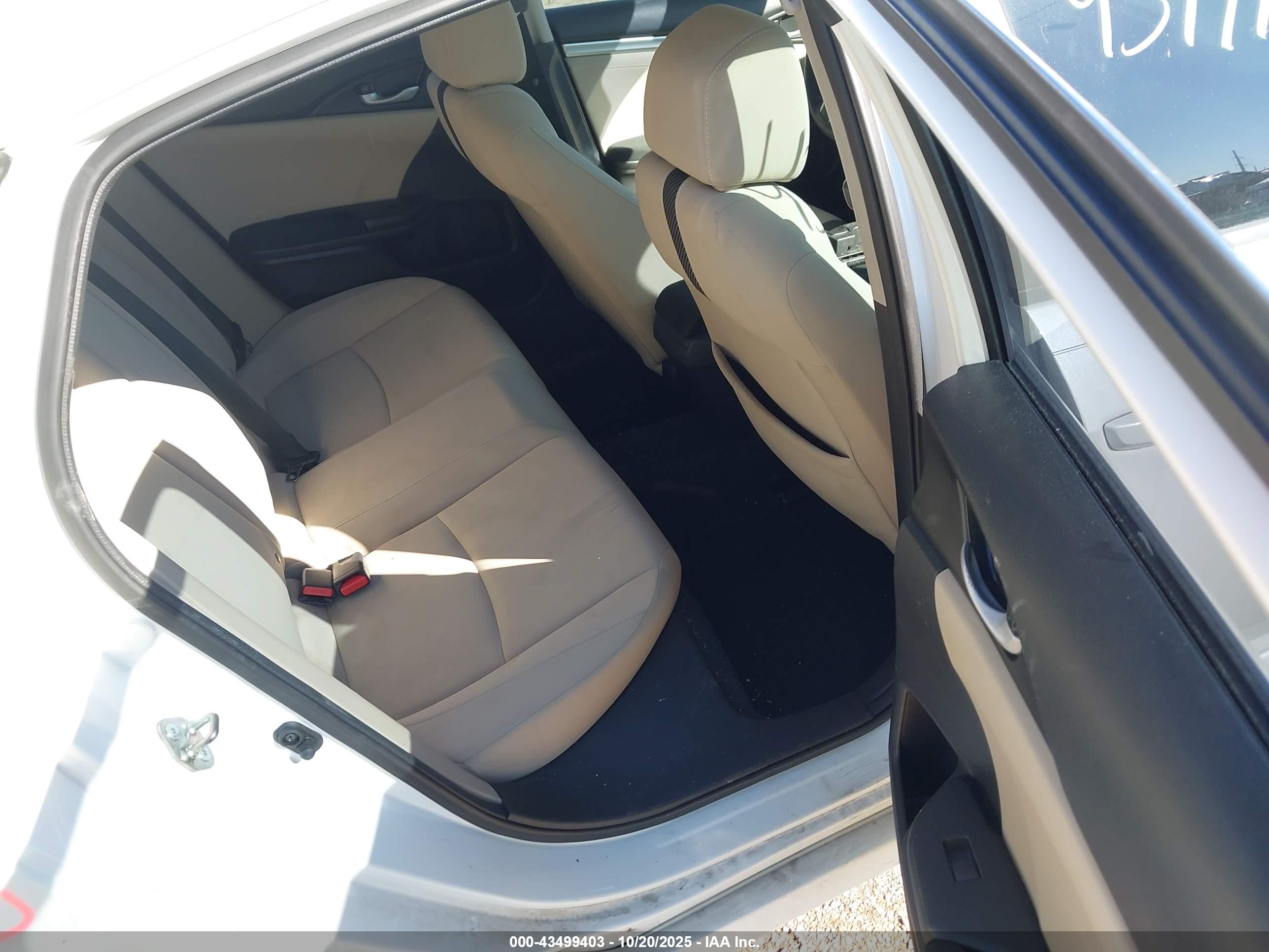 HONDA CIVIC image 8