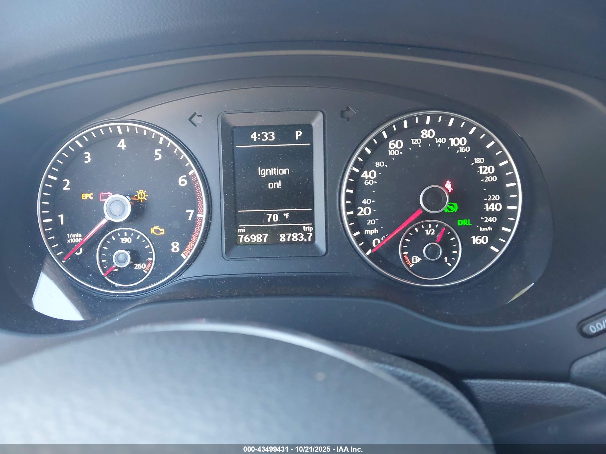 VOLKSWAGEN JETTA image 7
