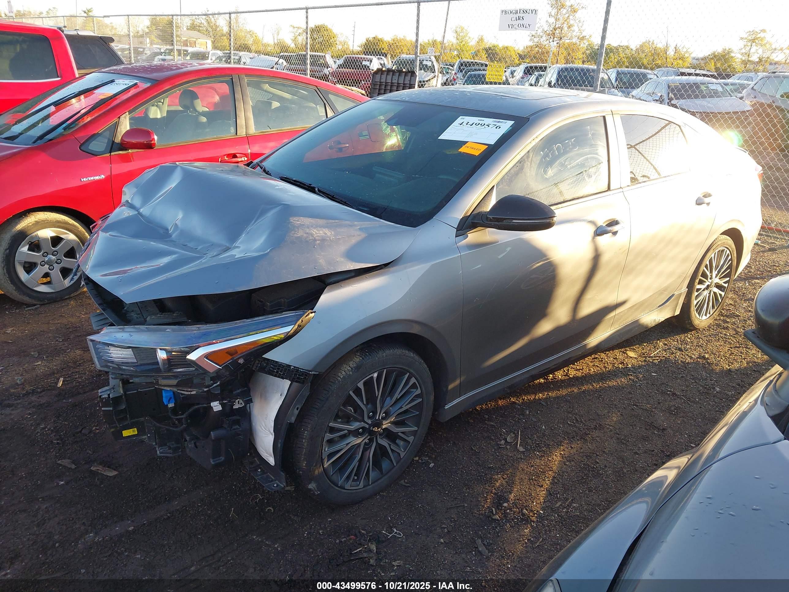 KIA FORTE image 2