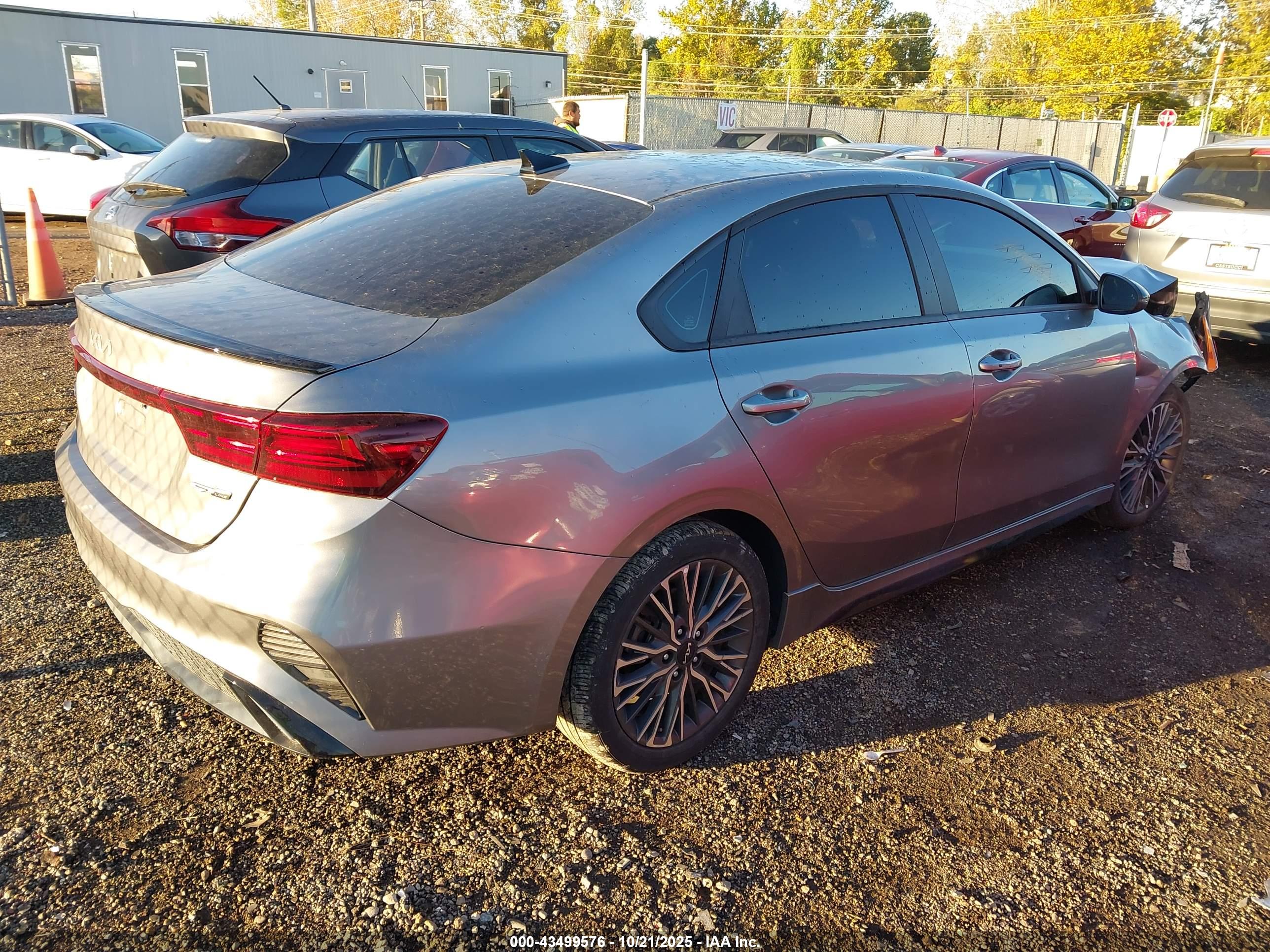 KIA FORTE image 4