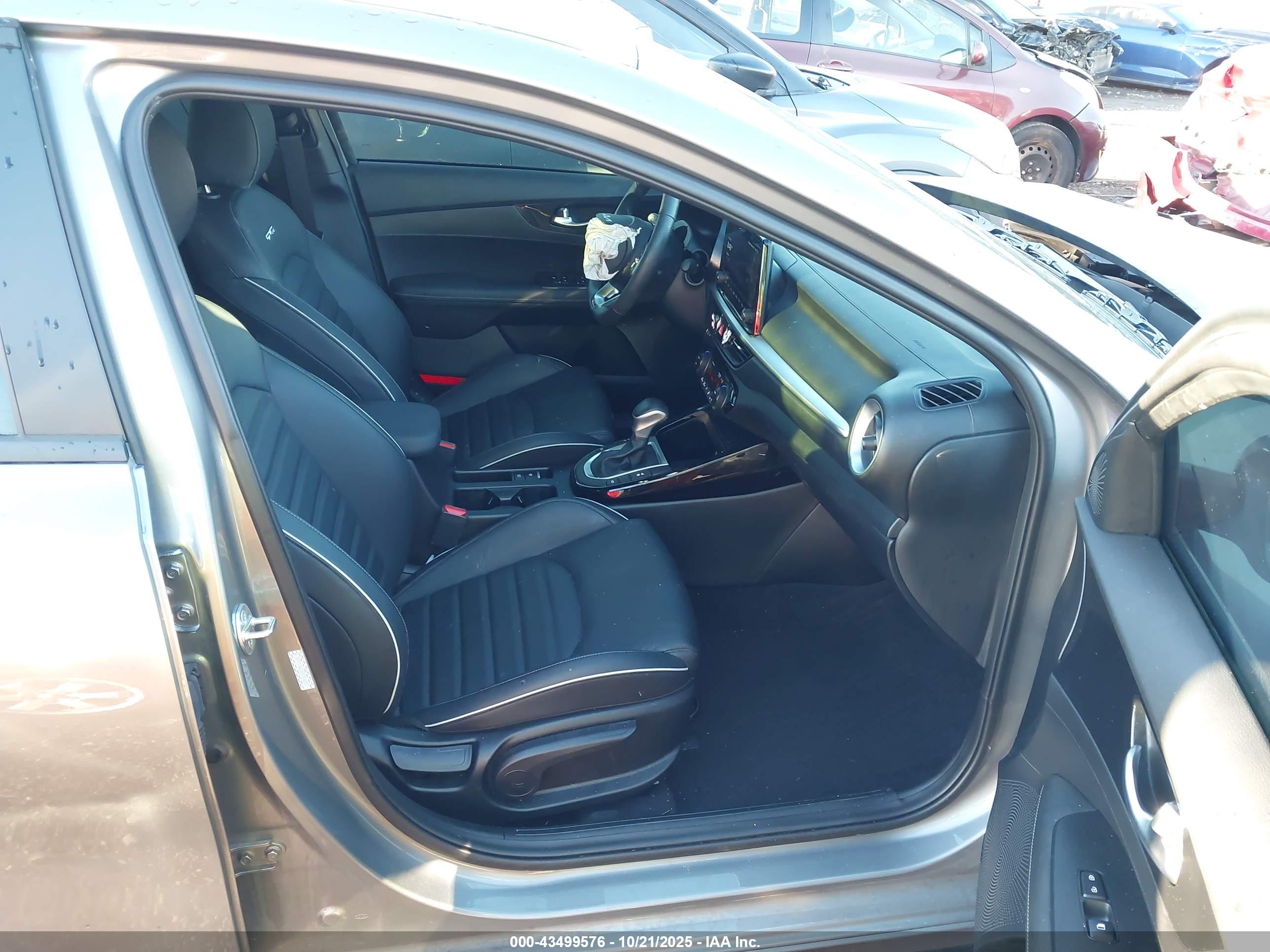 KIA FORTE image 5