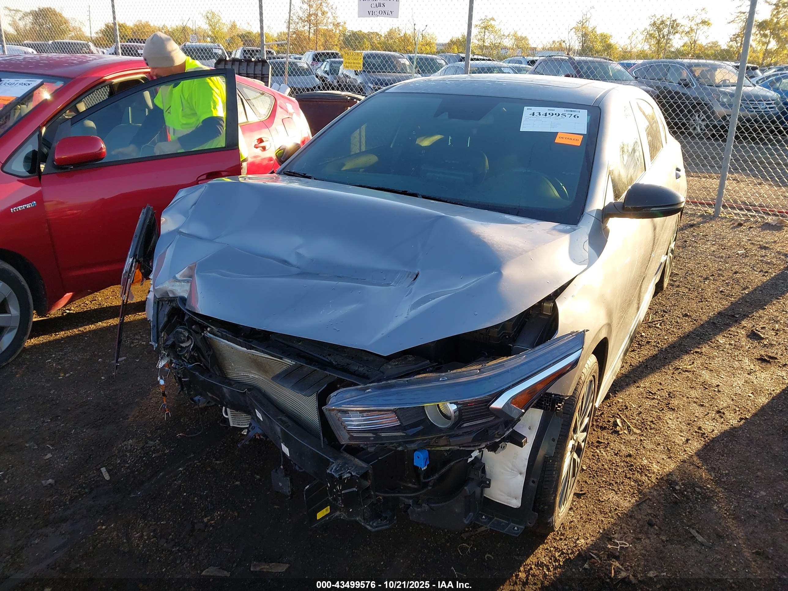 KIA FORTE image 6