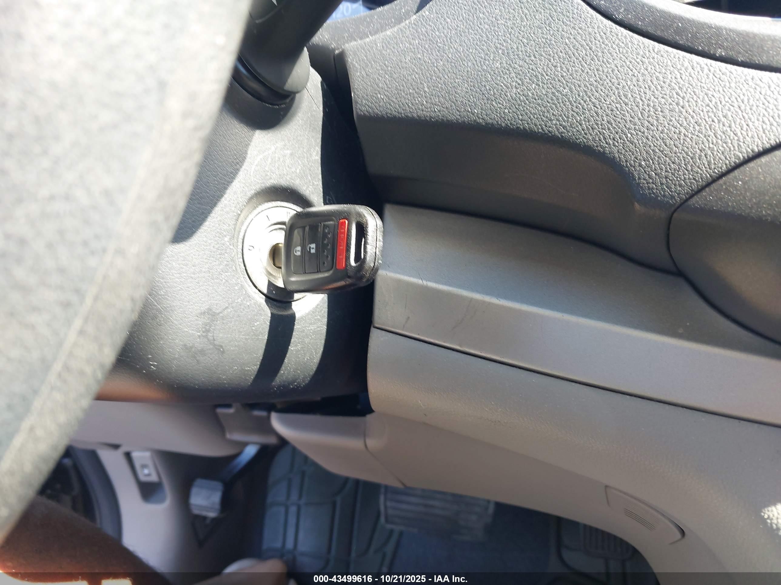 HONDA CR-V image 11