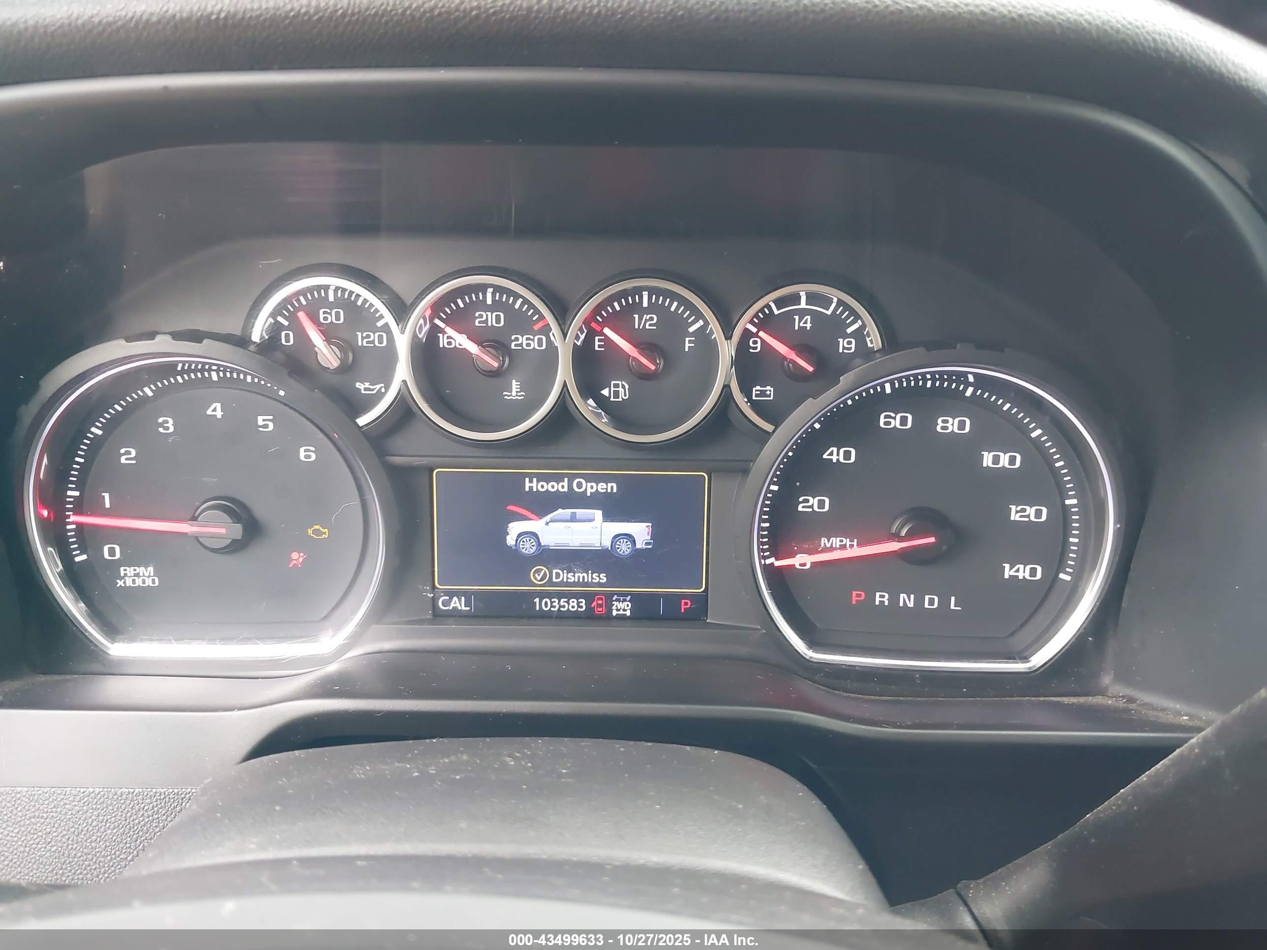 CHEVROLET SILVERADO image 7