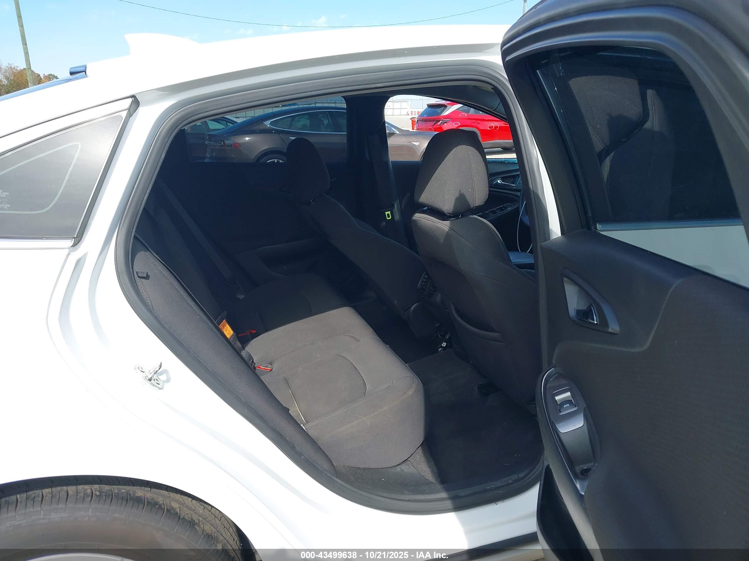CHEVROLET MALIBU image 8