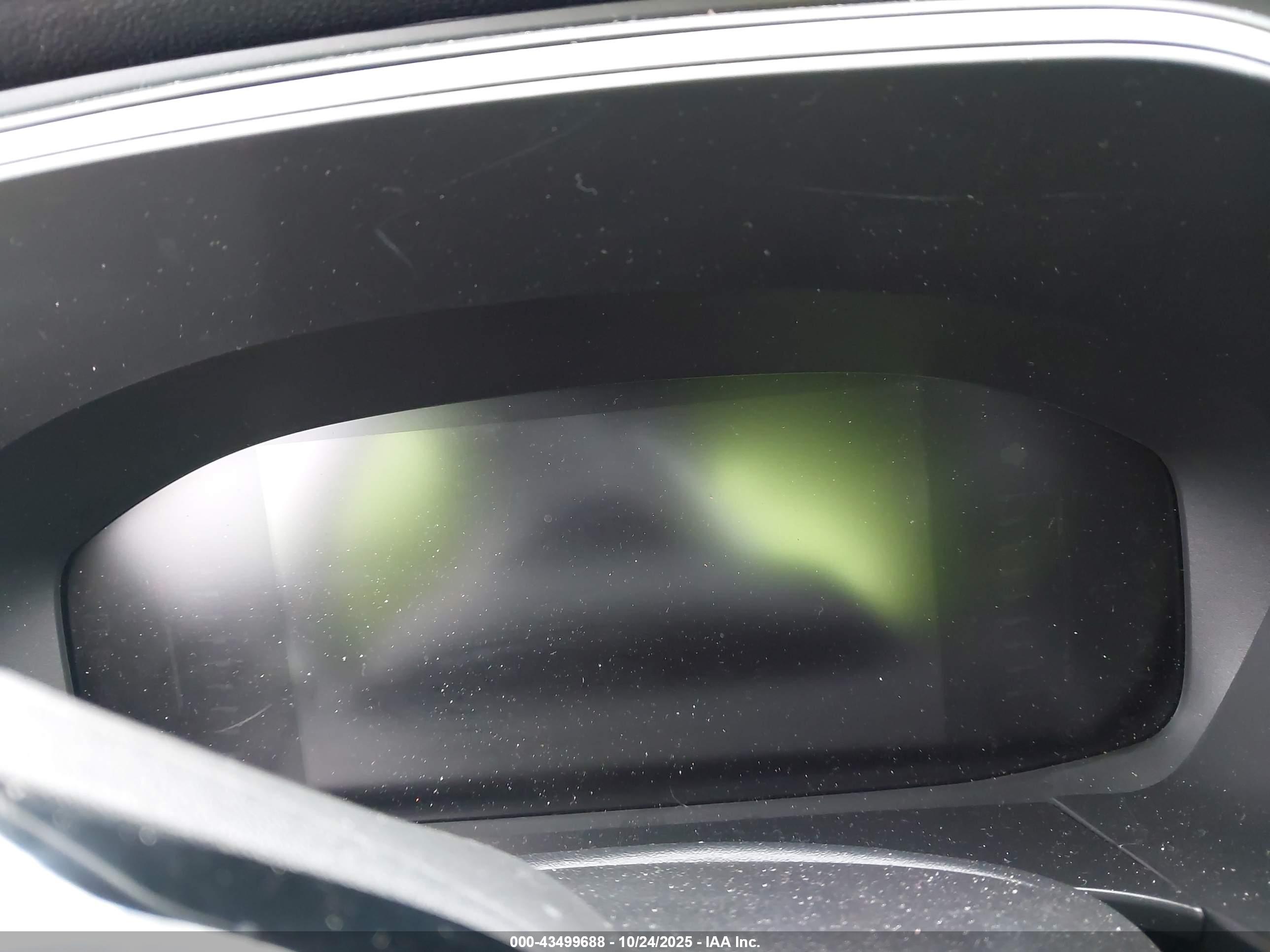 FORD ESCAPE image 7