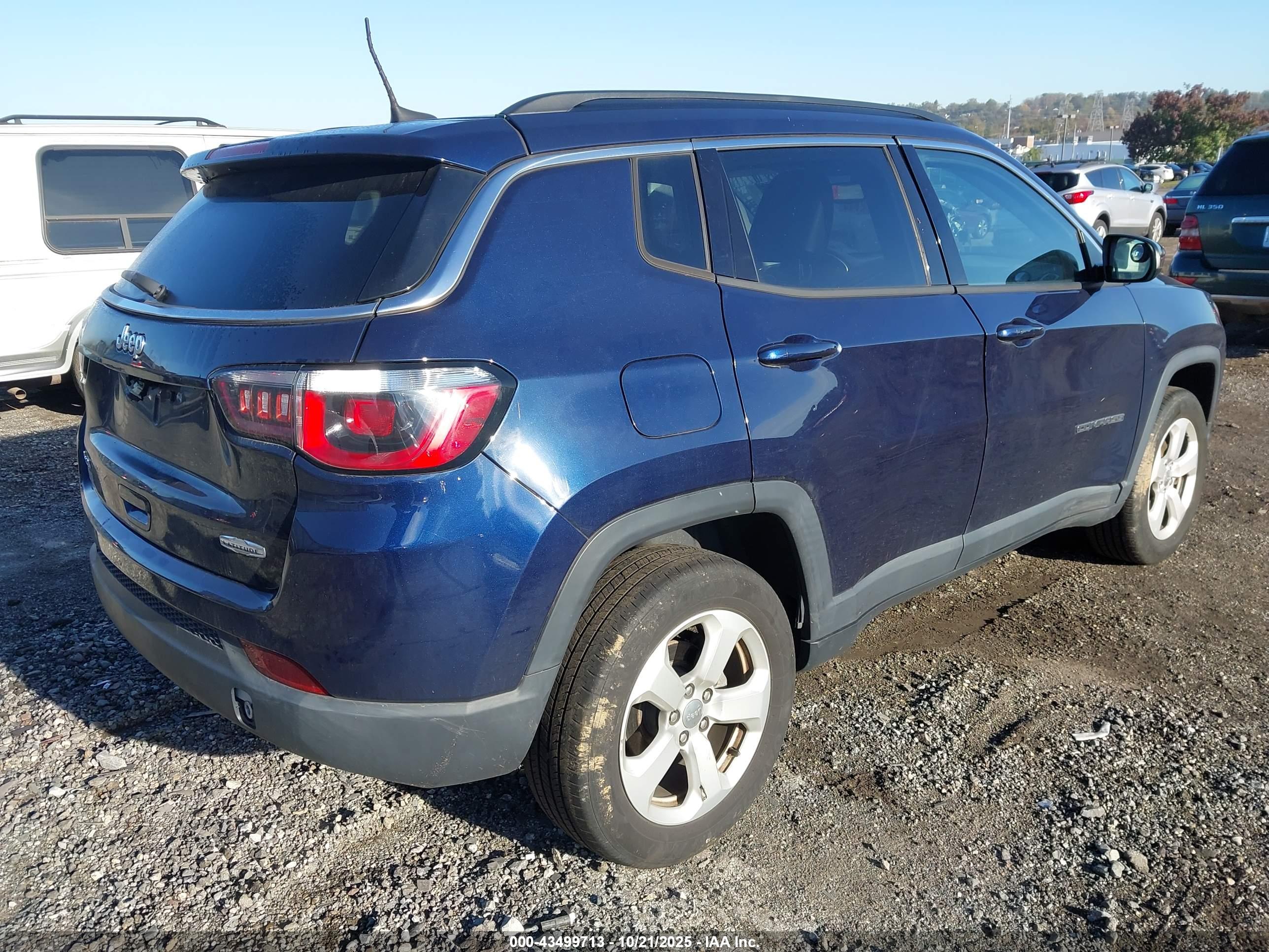 JEEP COMPASS image 4