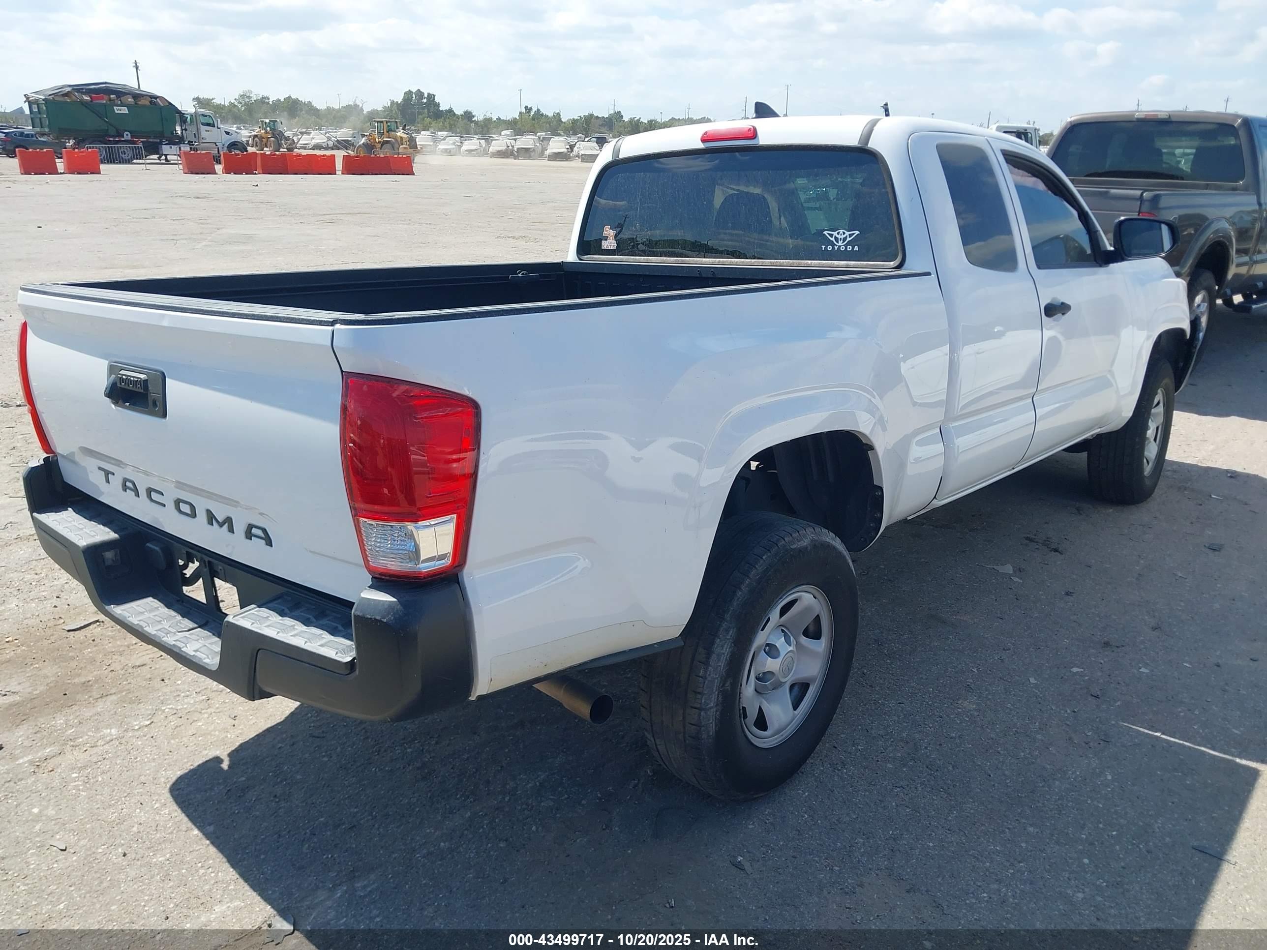 TOYOTA TACOMA image 4