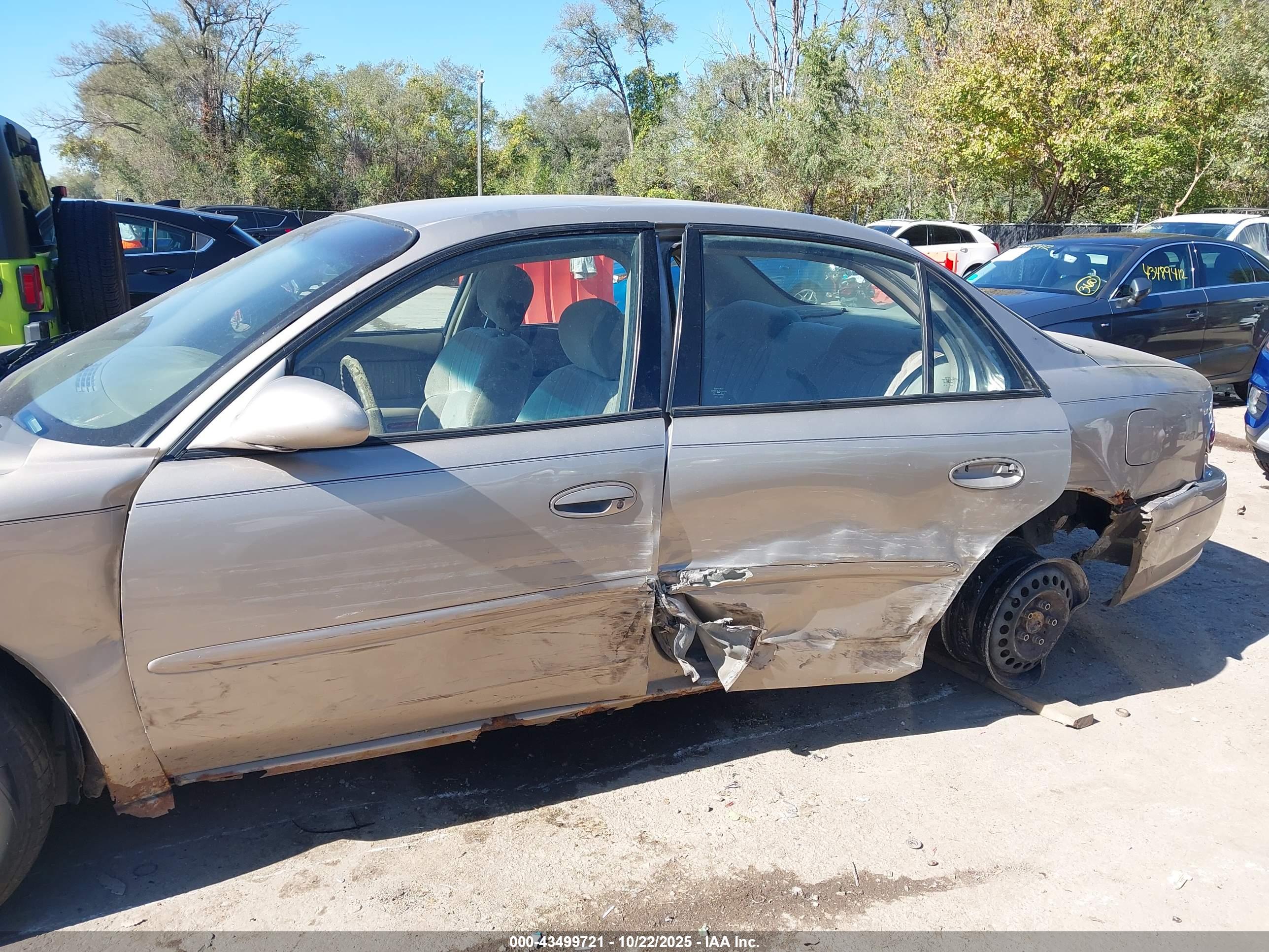 BUICK CENTURY image 6