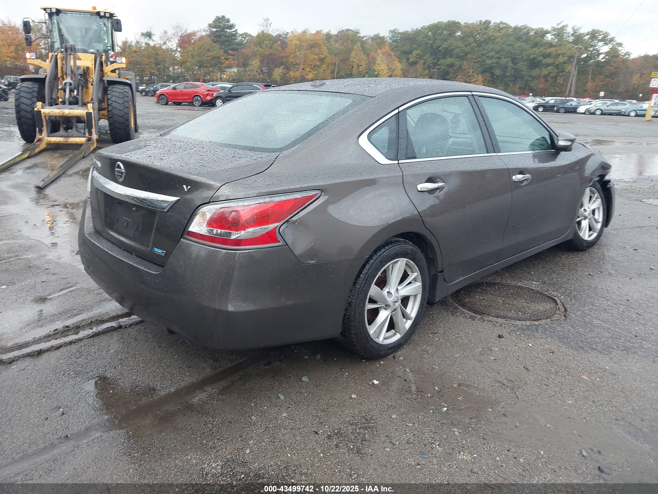 NISSAN ALTIMA image 4