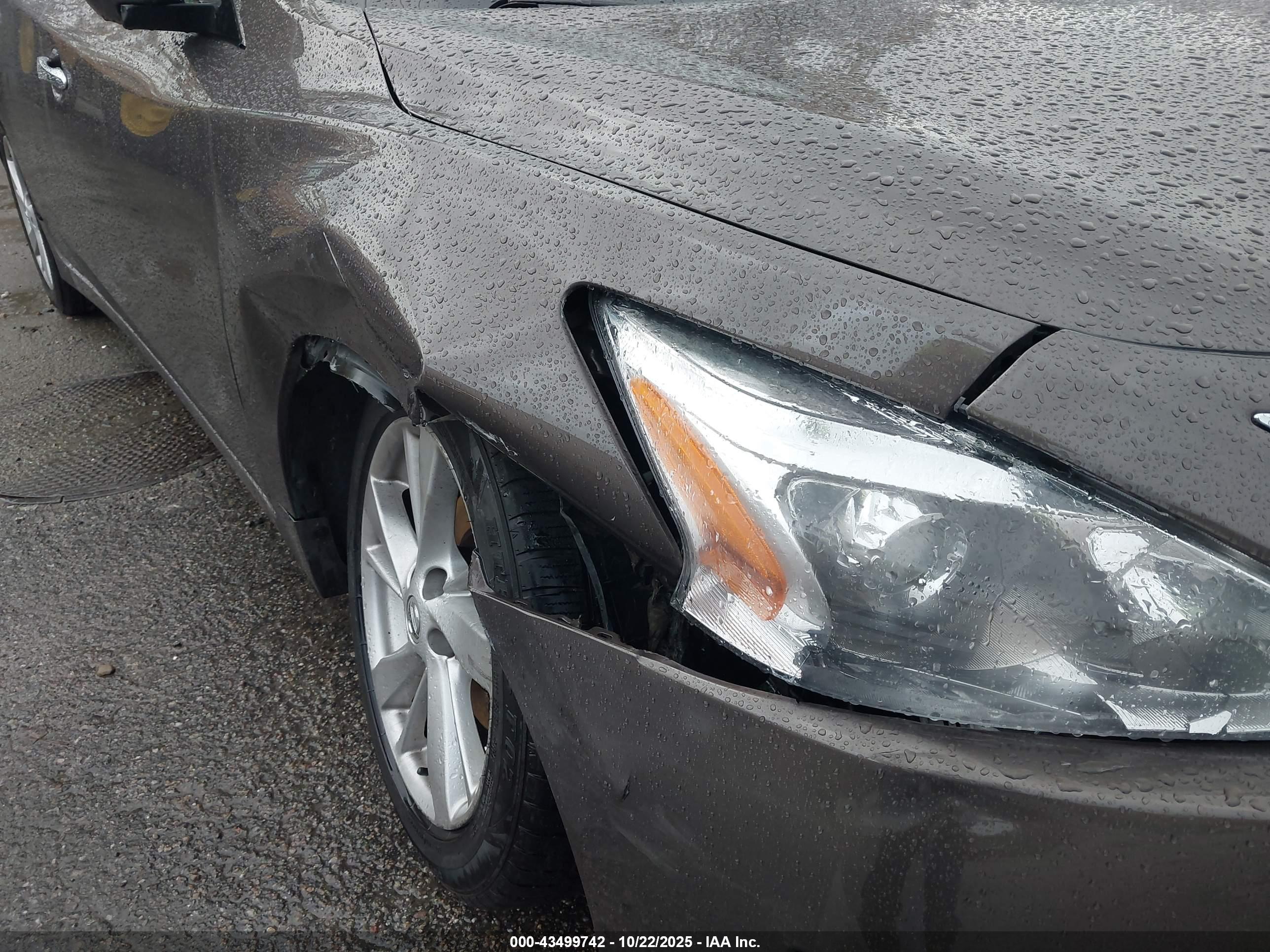 NISSAN ALTIMA image 6