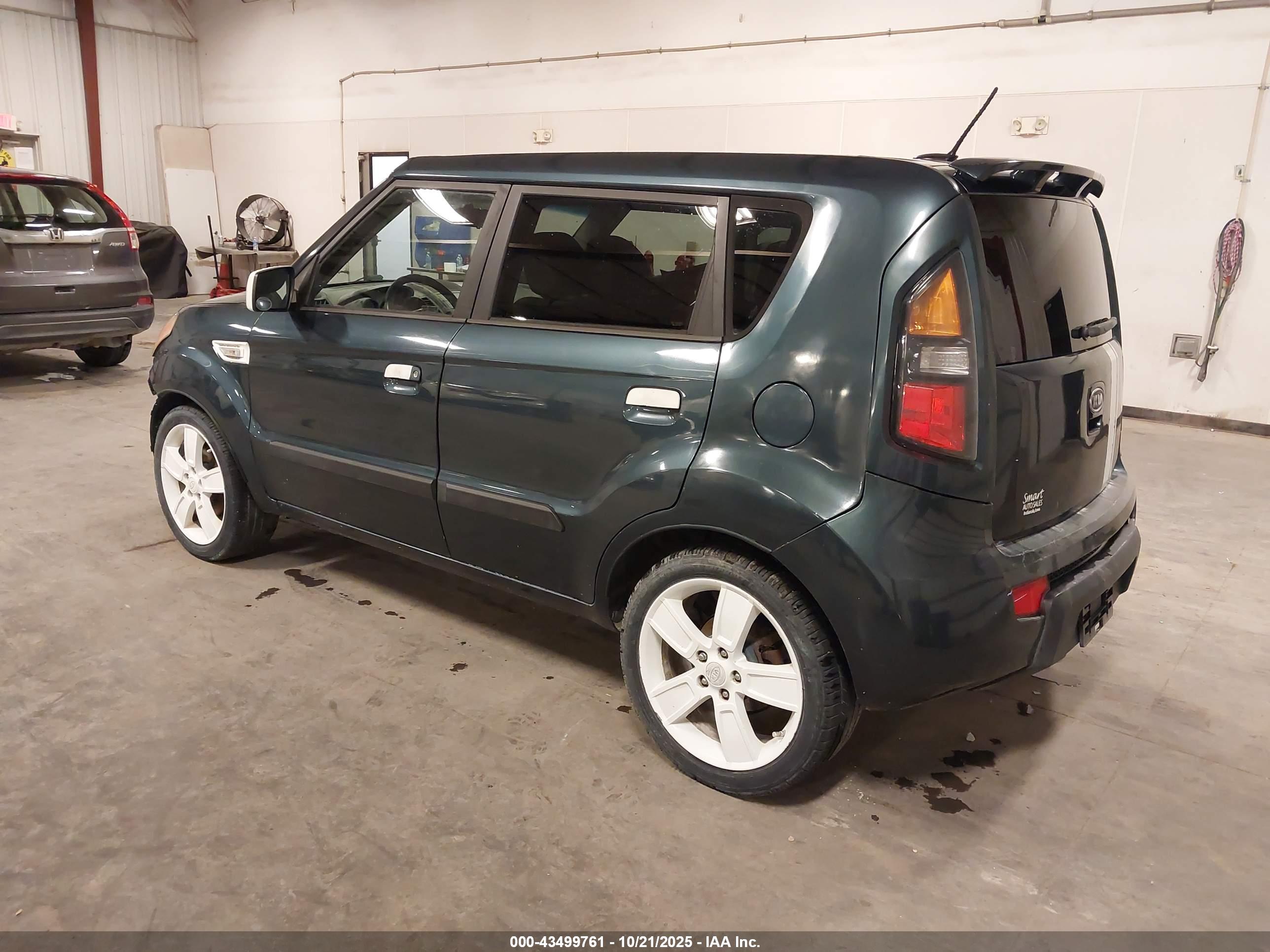 KIA SOUL image 3