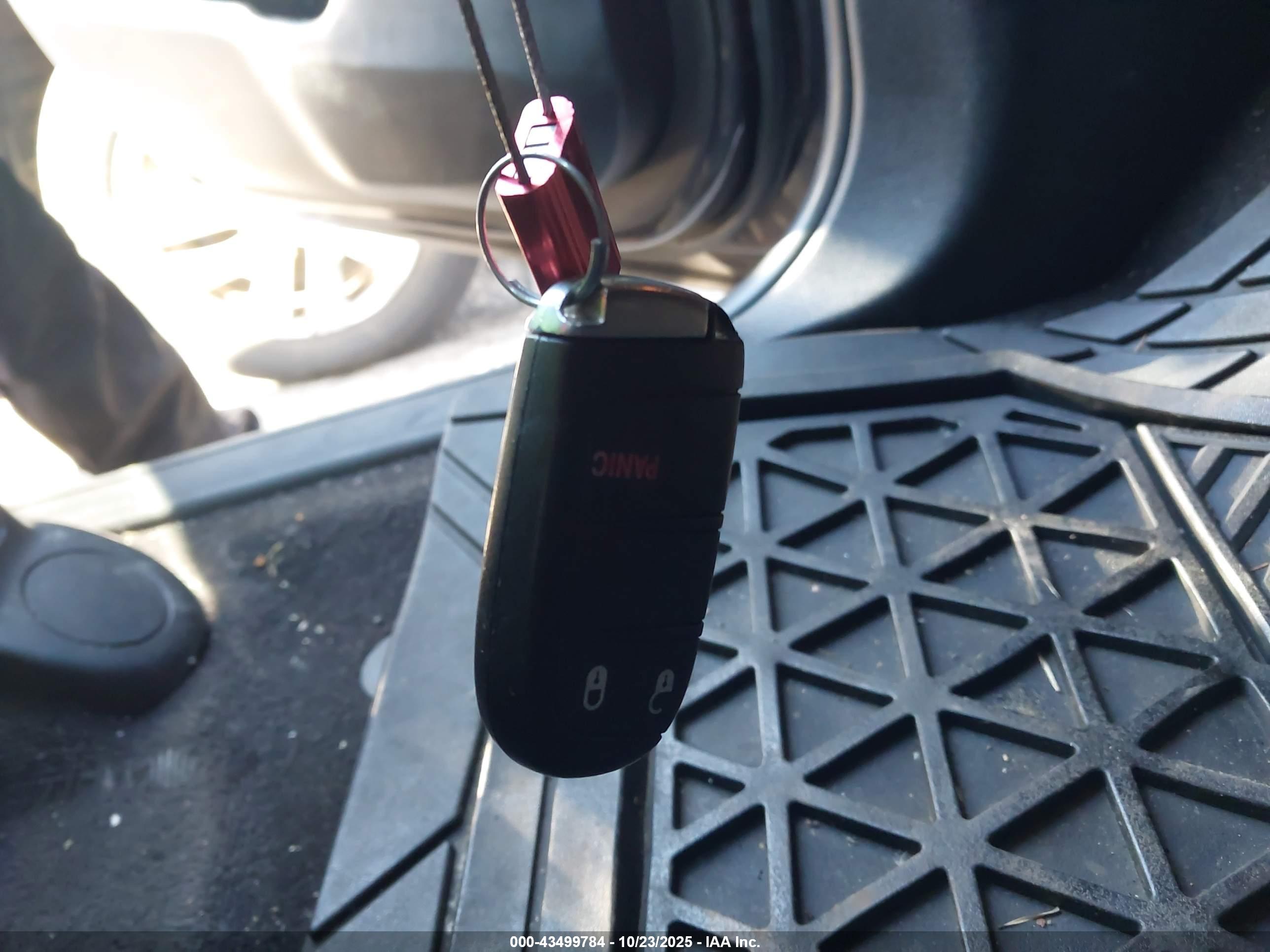 JEEP GRAND image 11