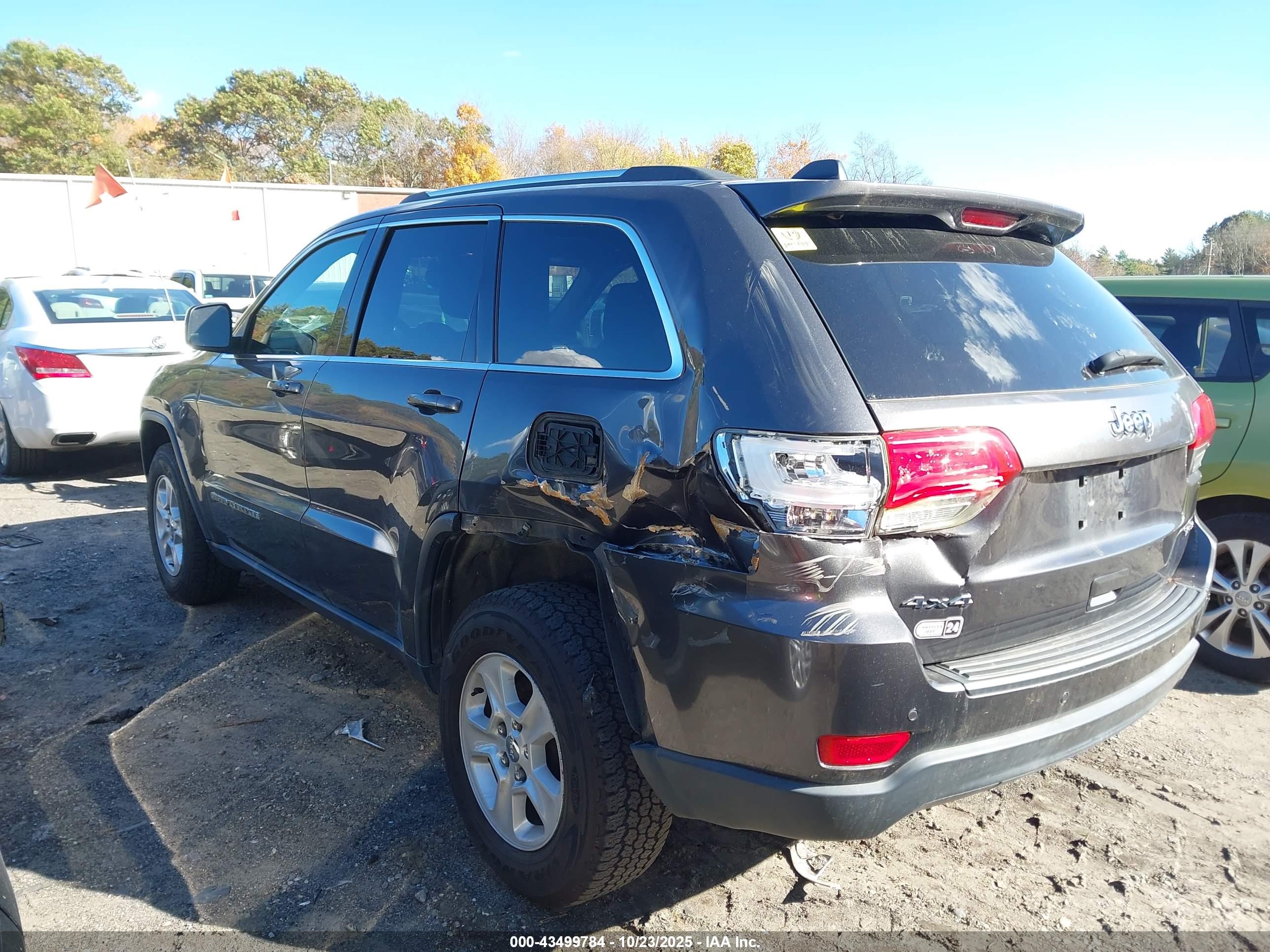 JEEP GRAND image 3