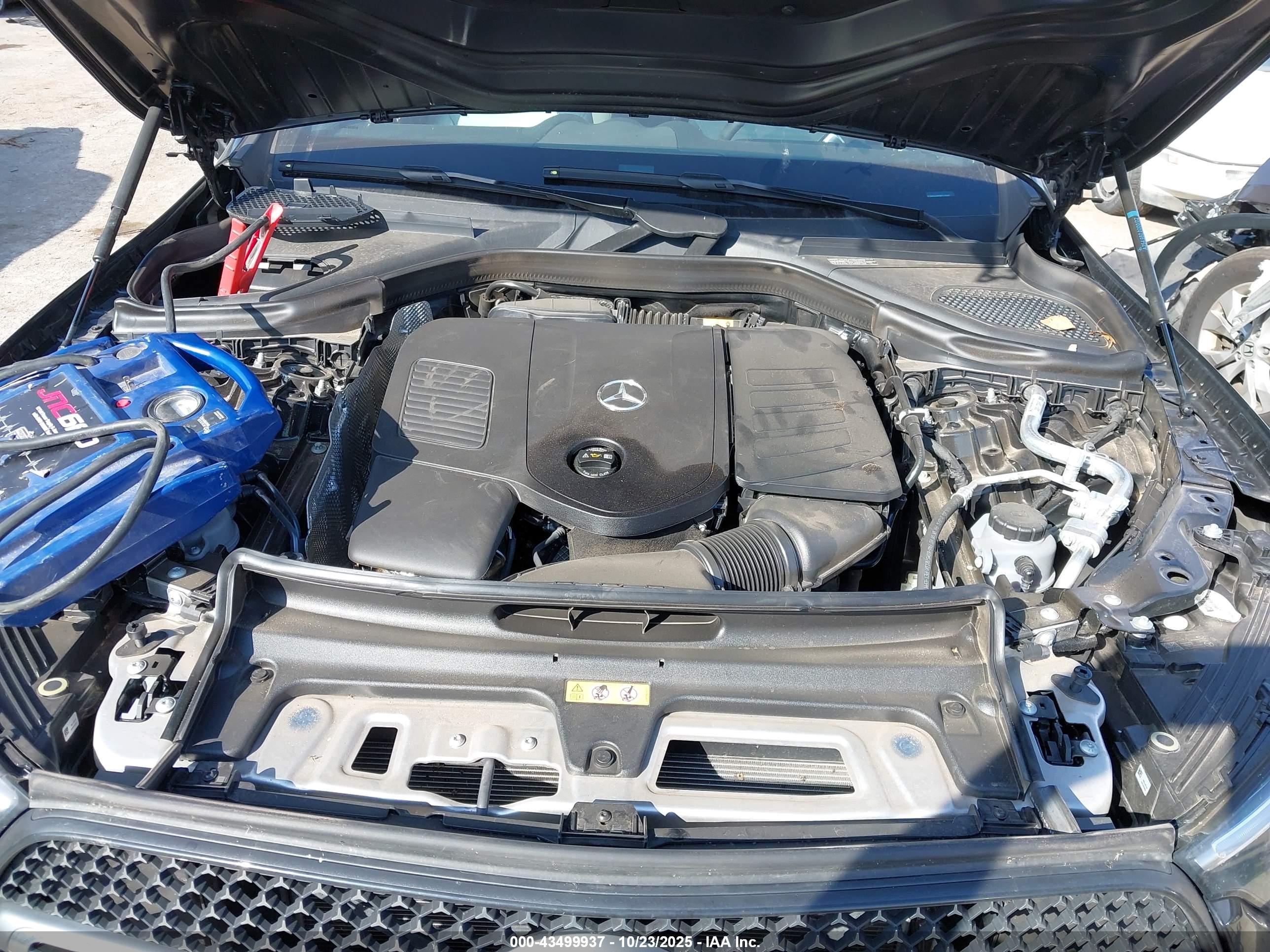MERCEDES-BENZ GLC image 10