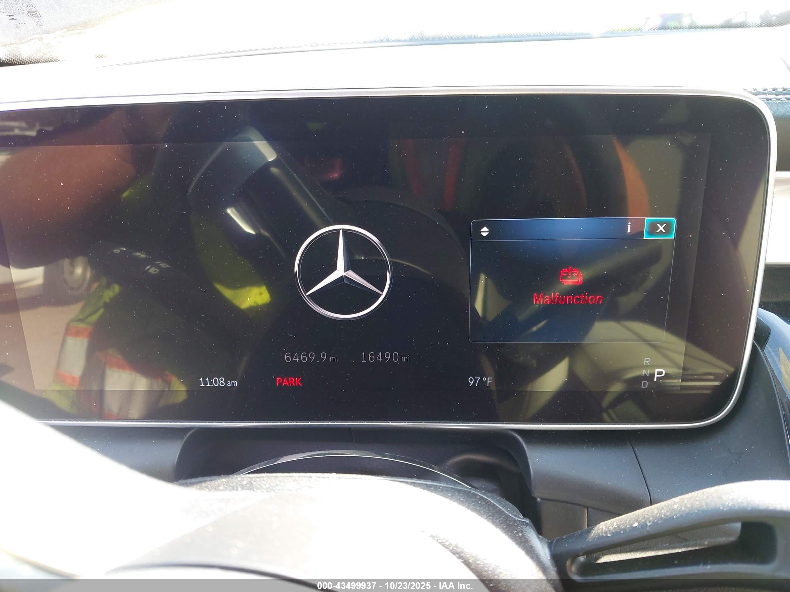 MERCEDES-BENZ GLC image 7