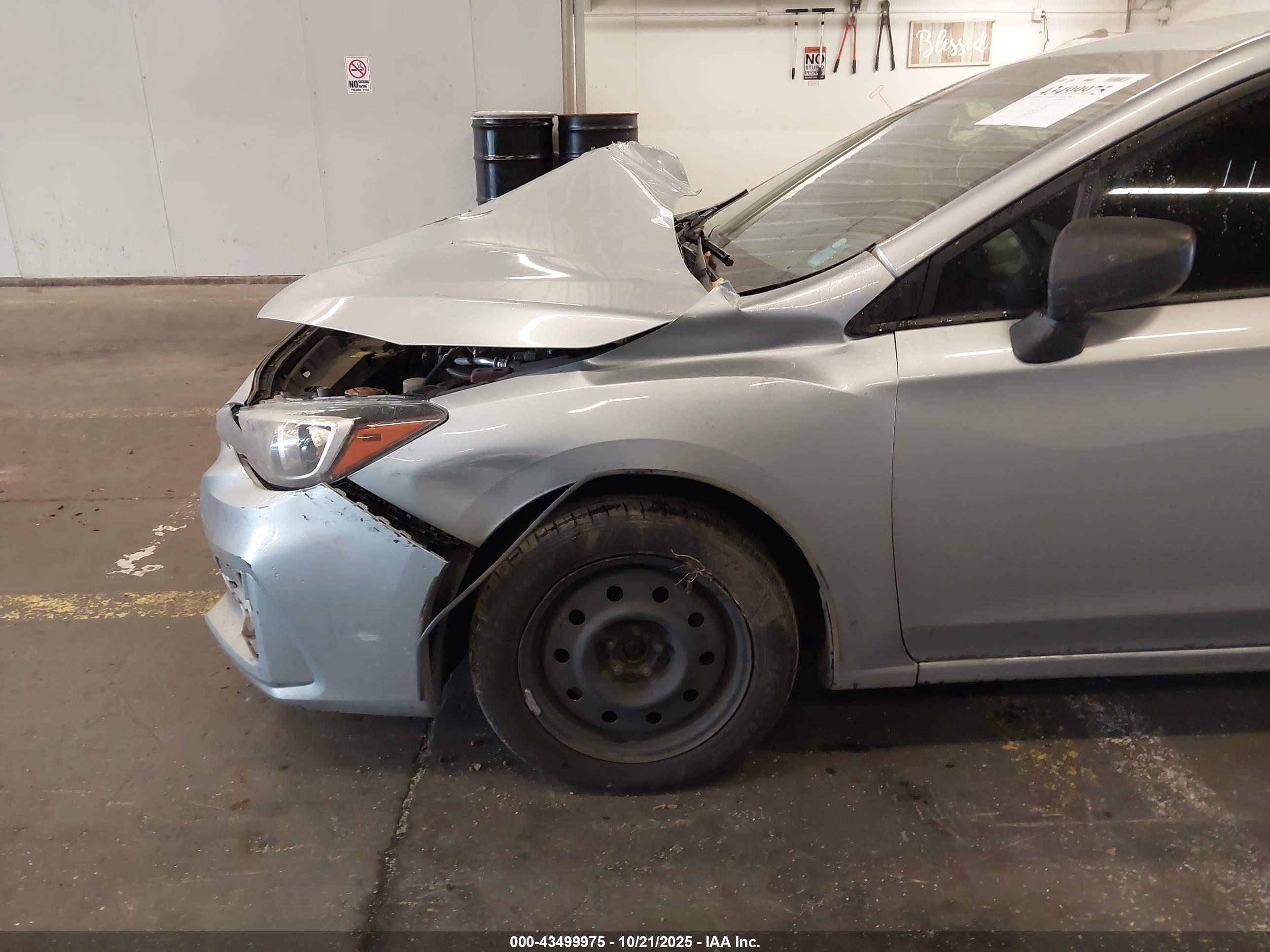 SUBARU IMPREZA image 6