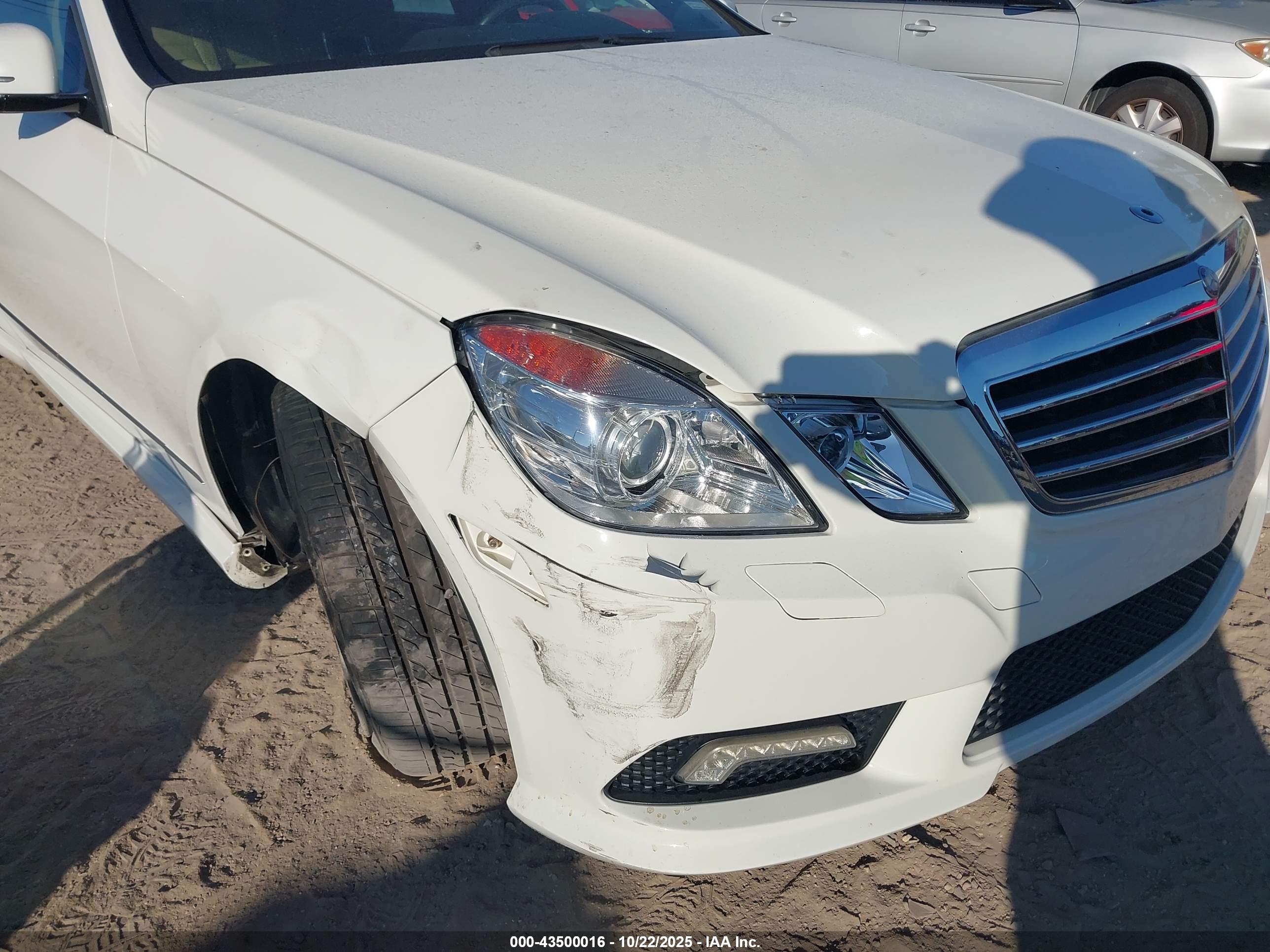 MERCEDES-BENZ E image 6