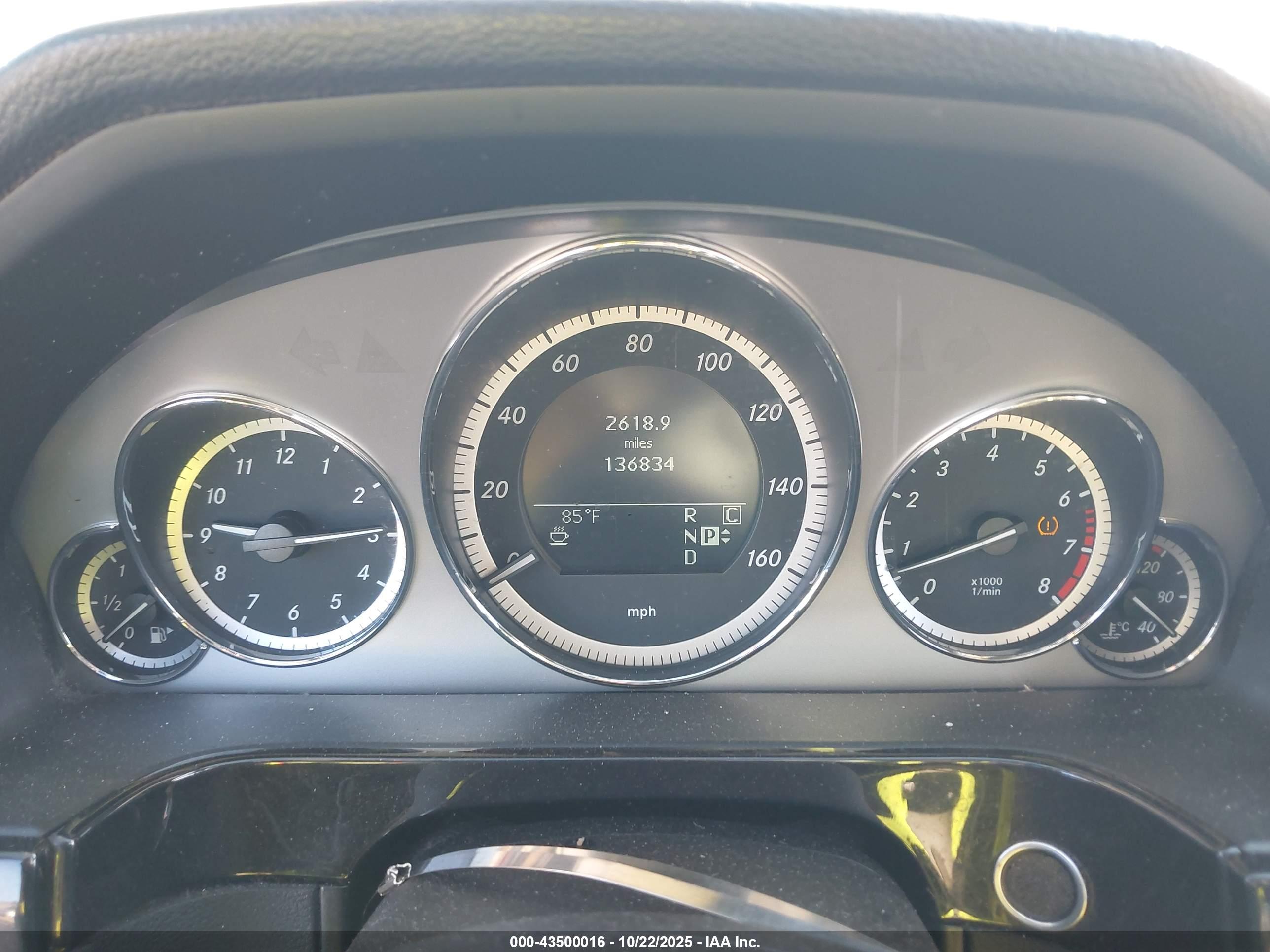 MERCEDES-BENZ E image 7