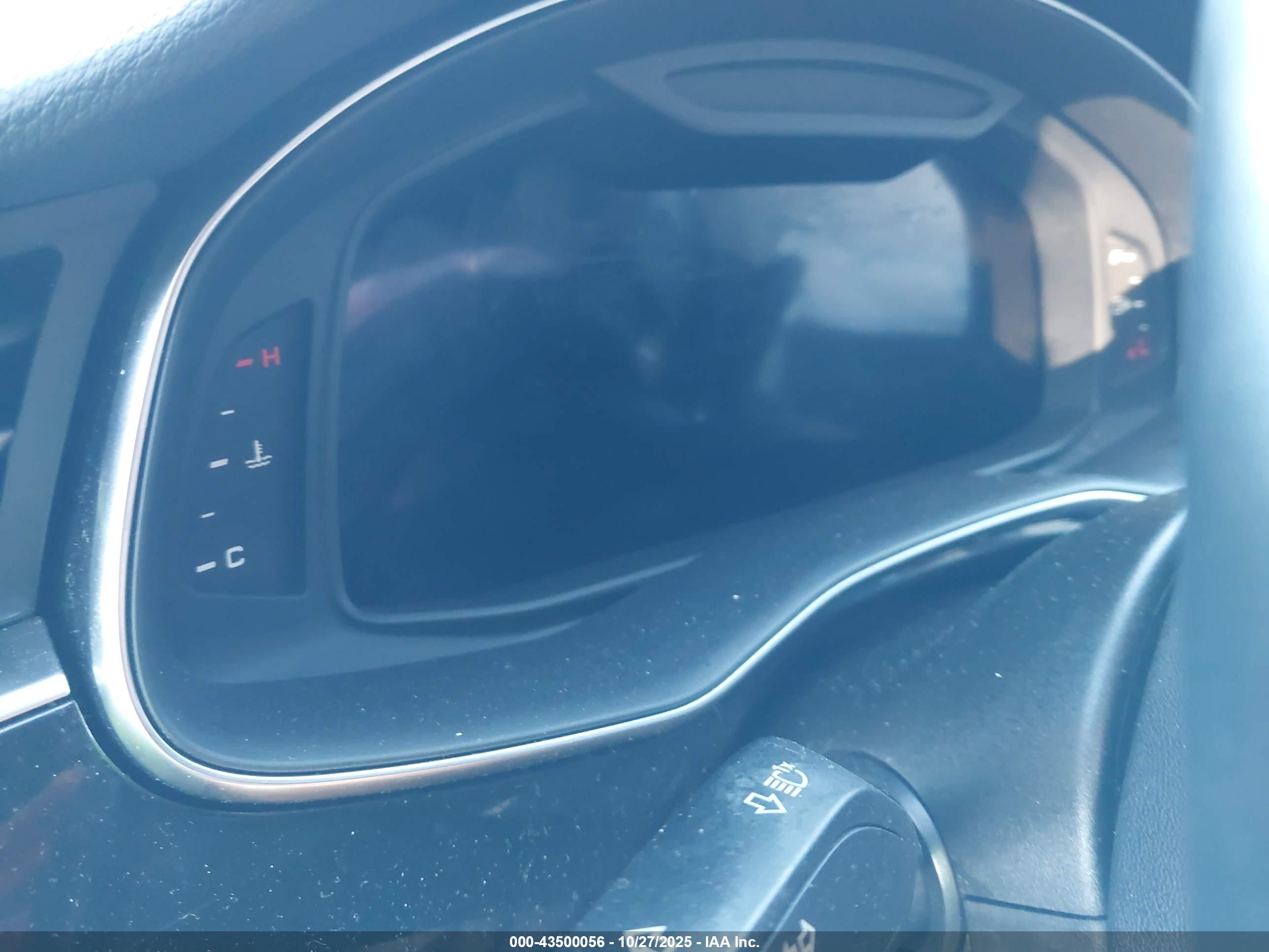 AUDI Q7 image 7