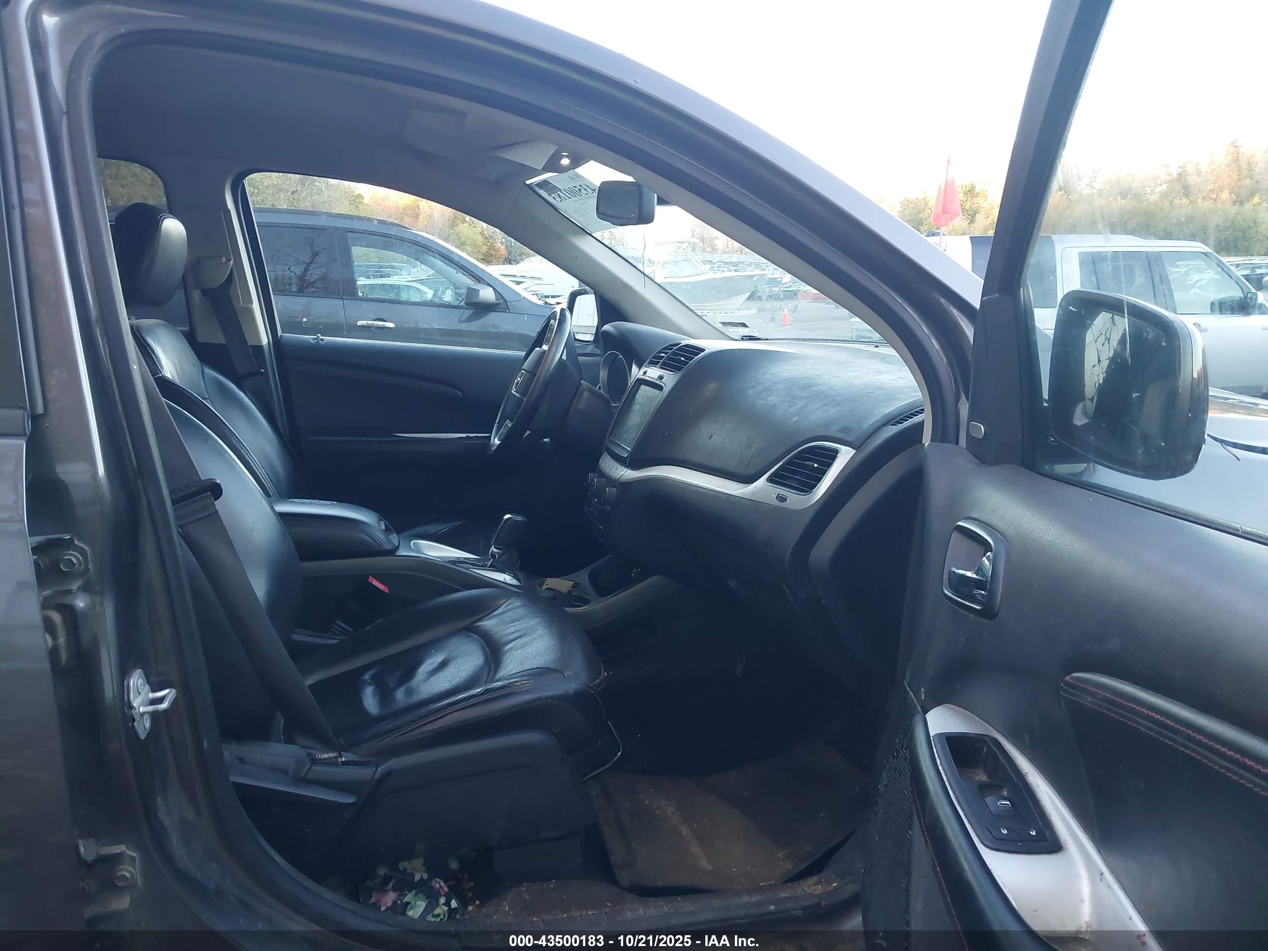 DODGE JOURNEY image 5