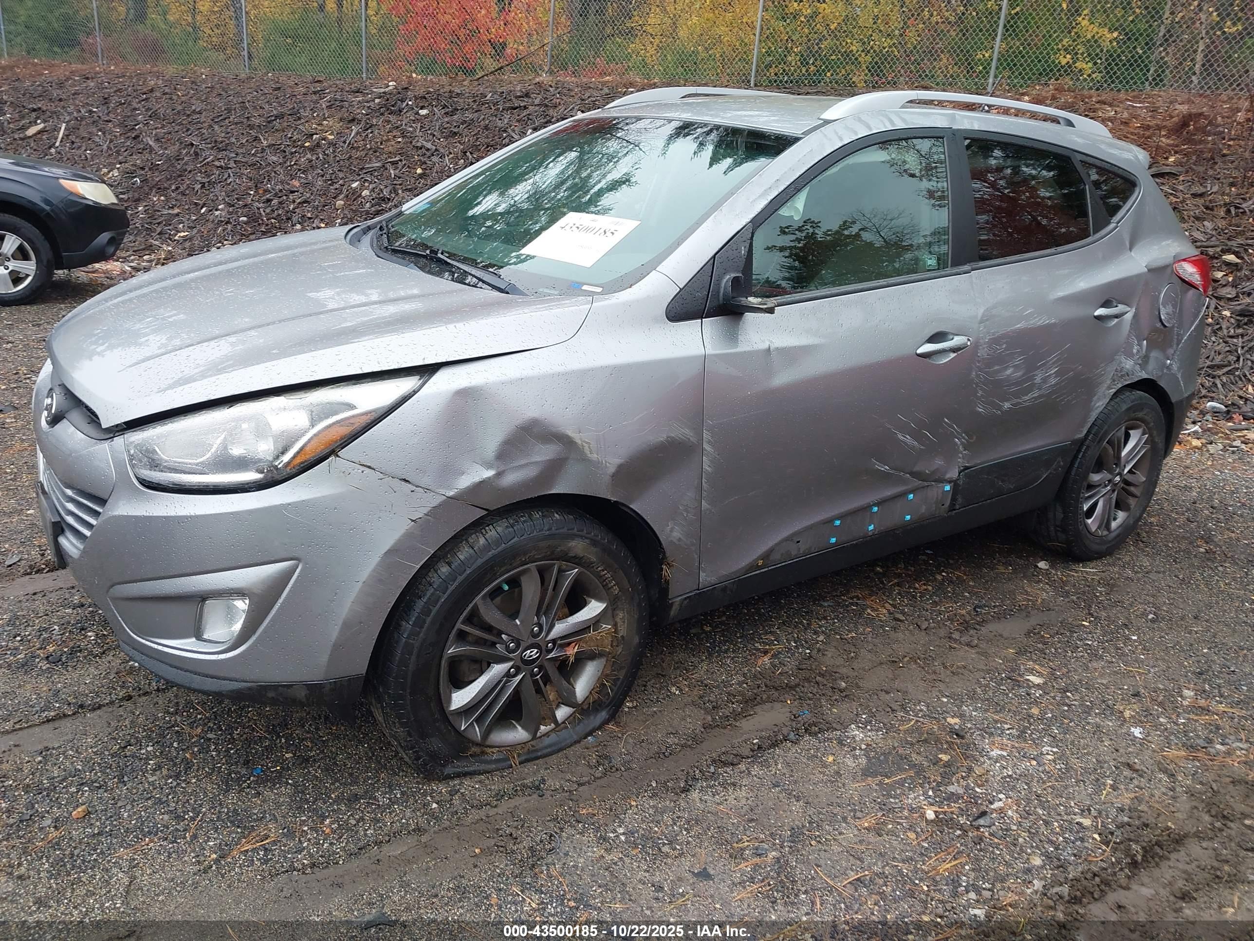 HYUNDAI TUCSON image 6
