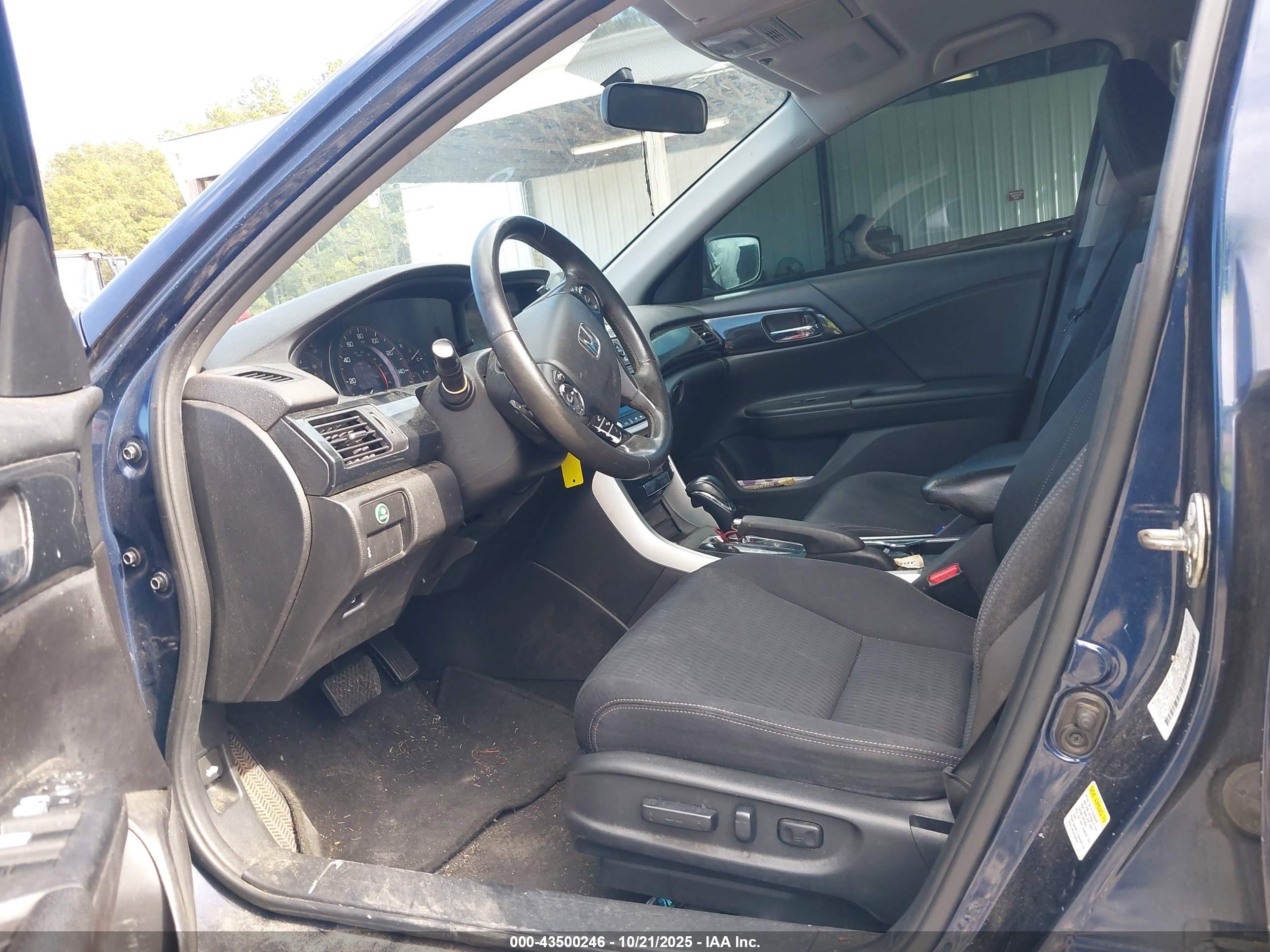 HONDA ACCORD image 5