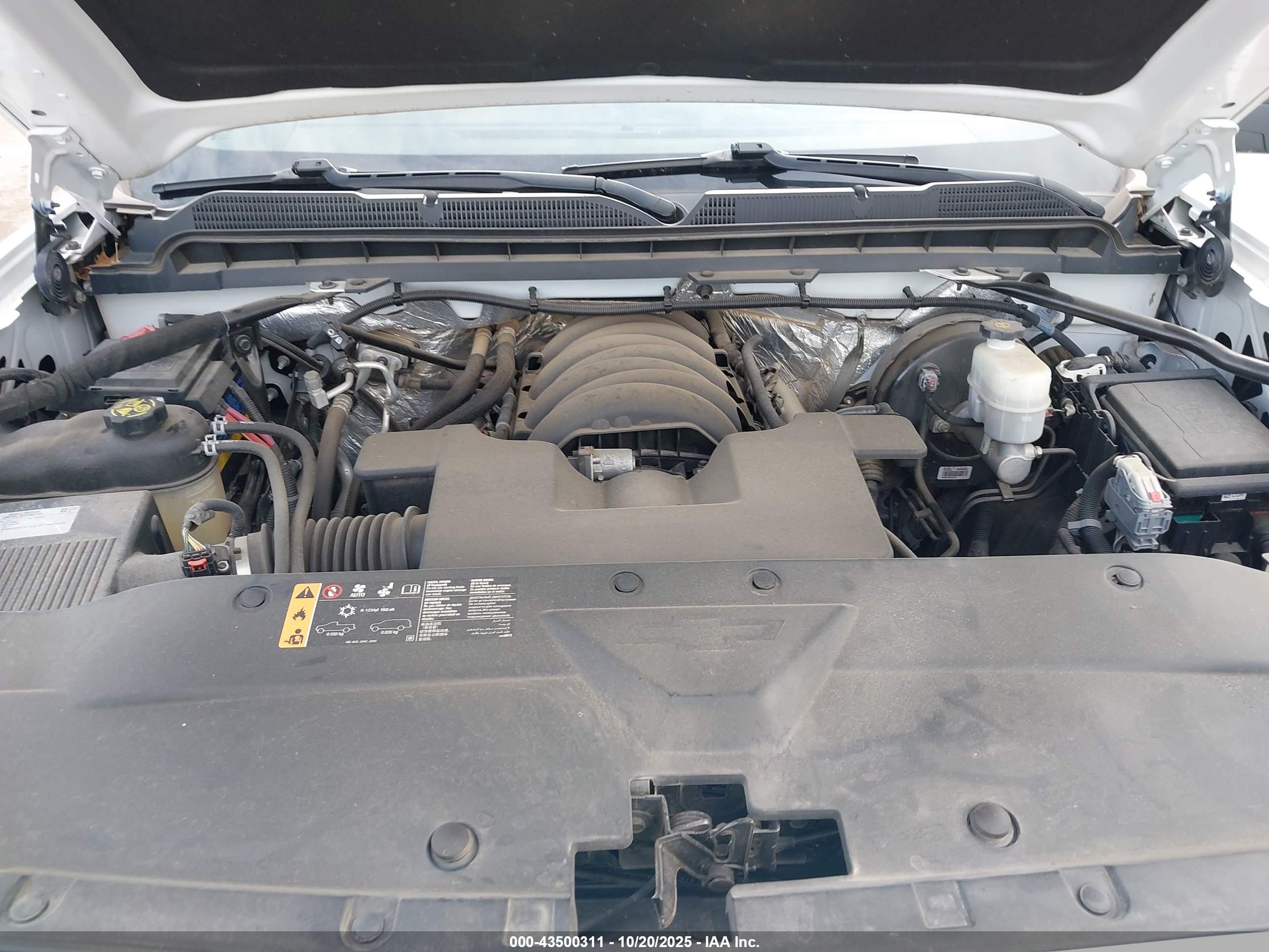 CHEVROLET SILVERADO image 10