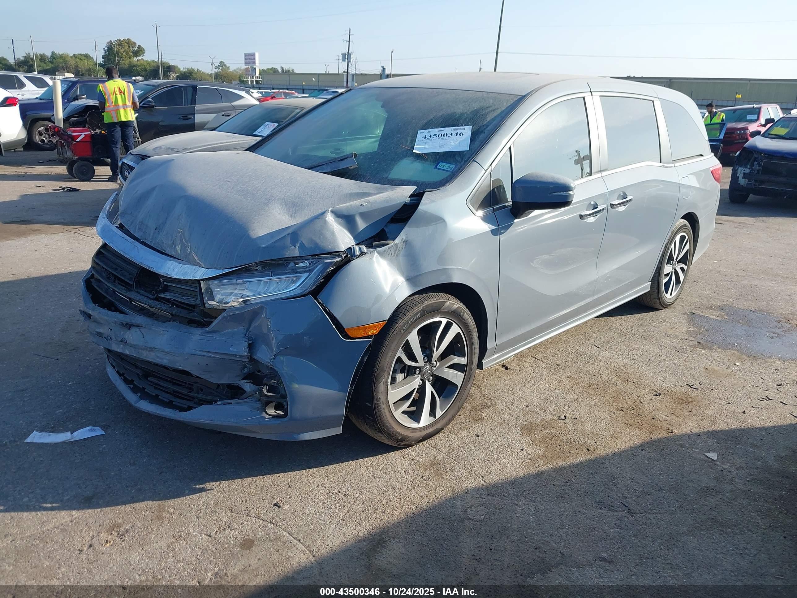 HONDA ODYSSEY image 2