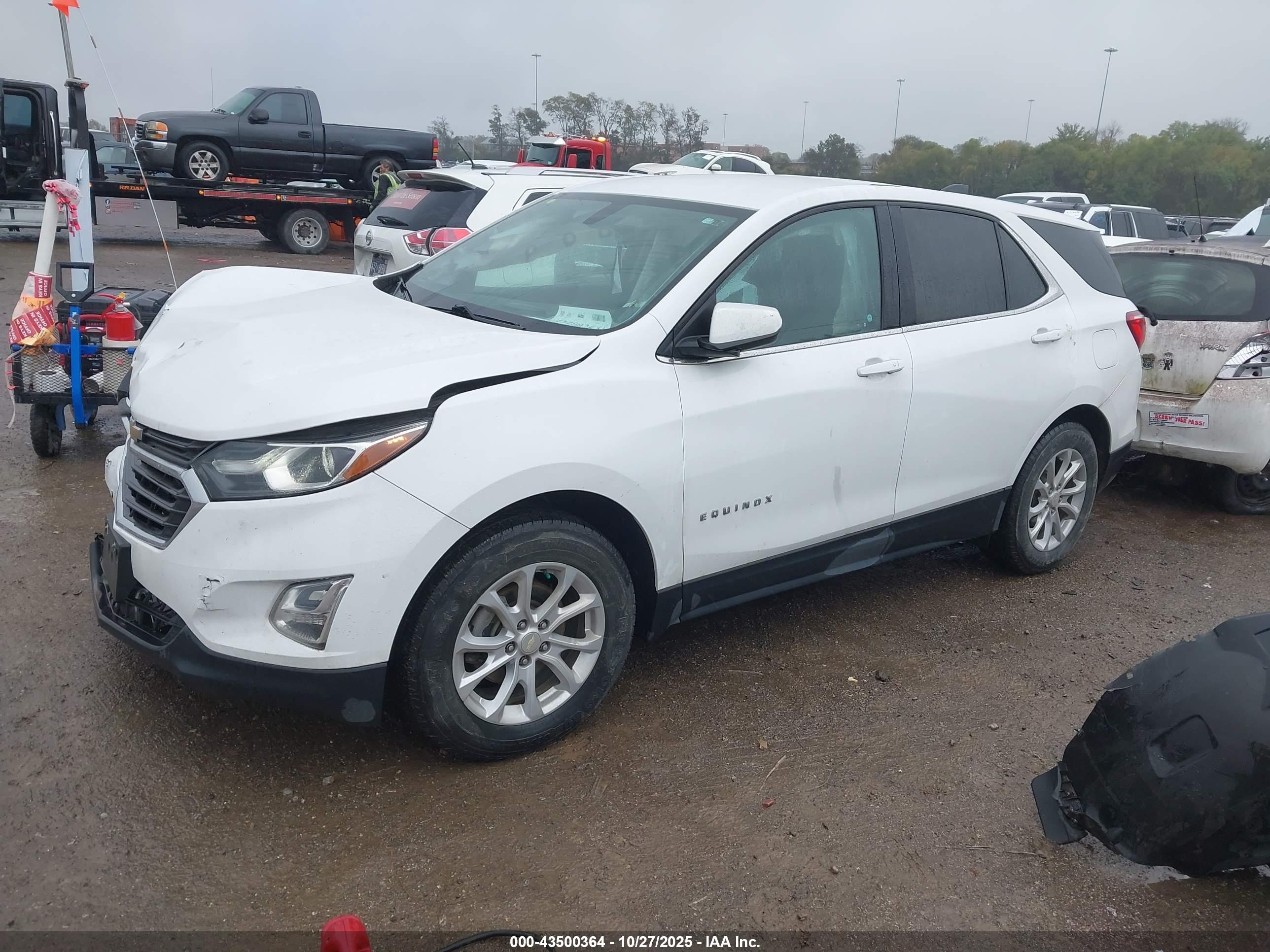 CHEVROLET EQUINOX image 2