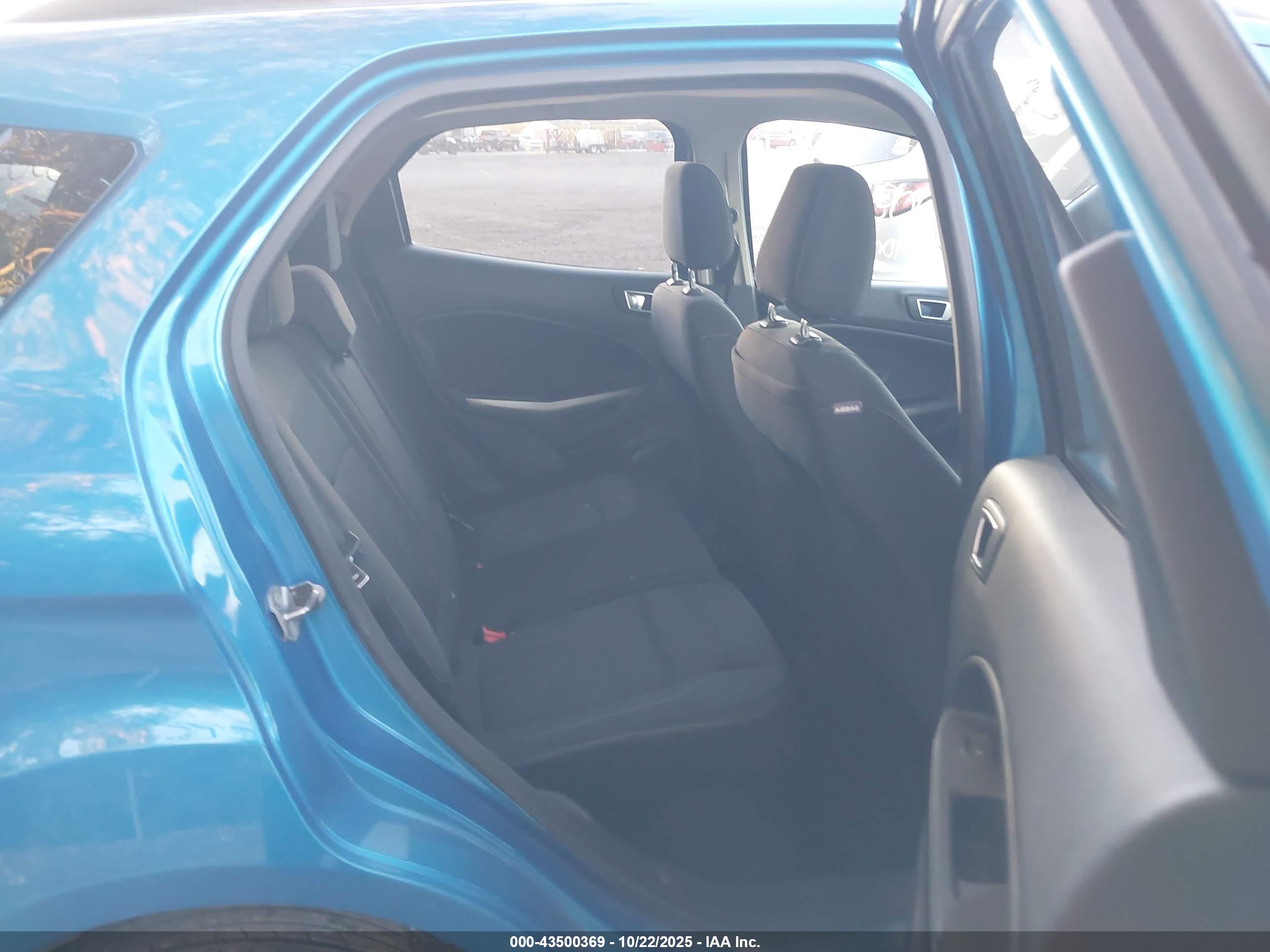 FORD ECOSPORT image 8
