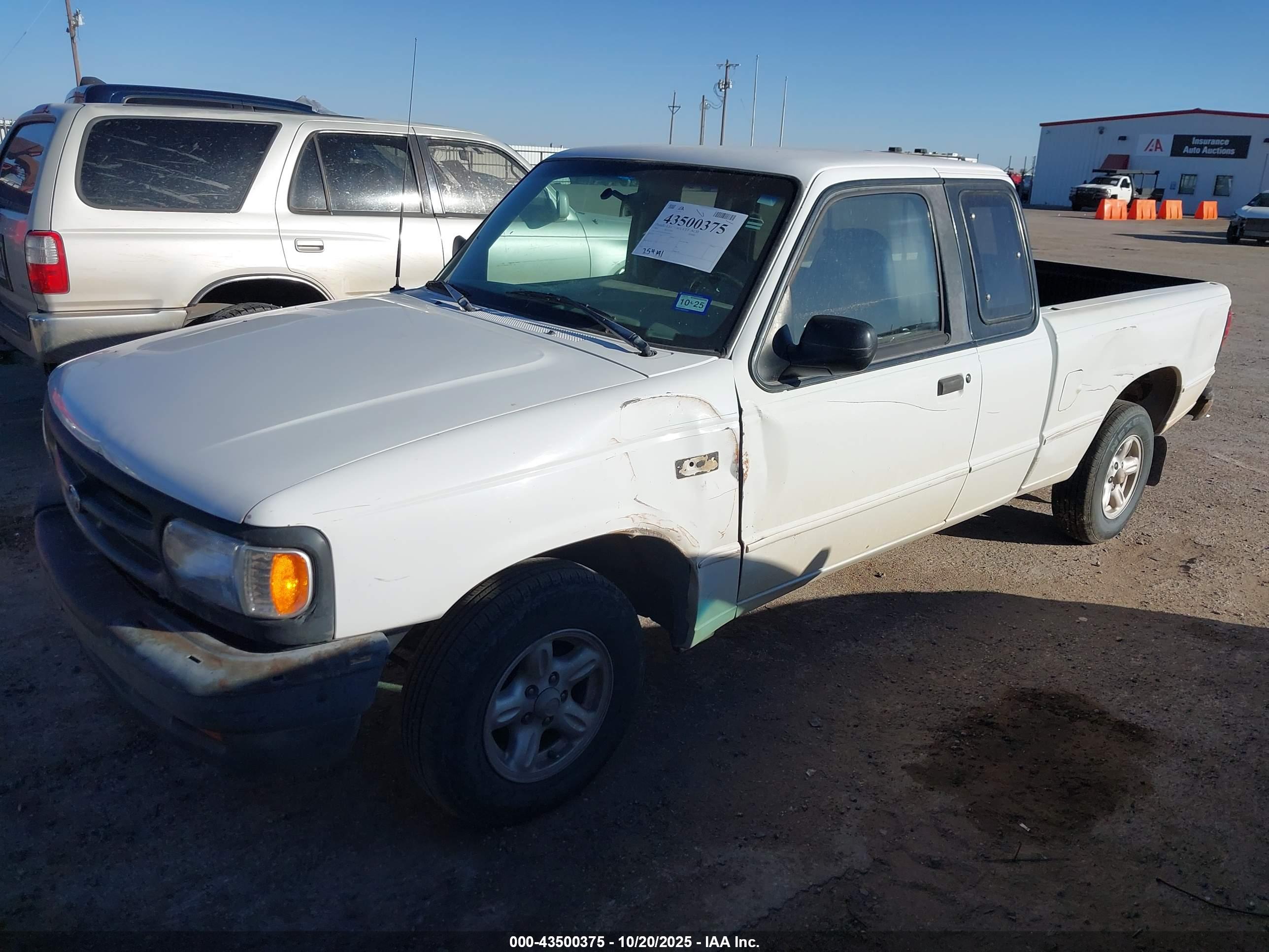 MAZDA B3000 image 2