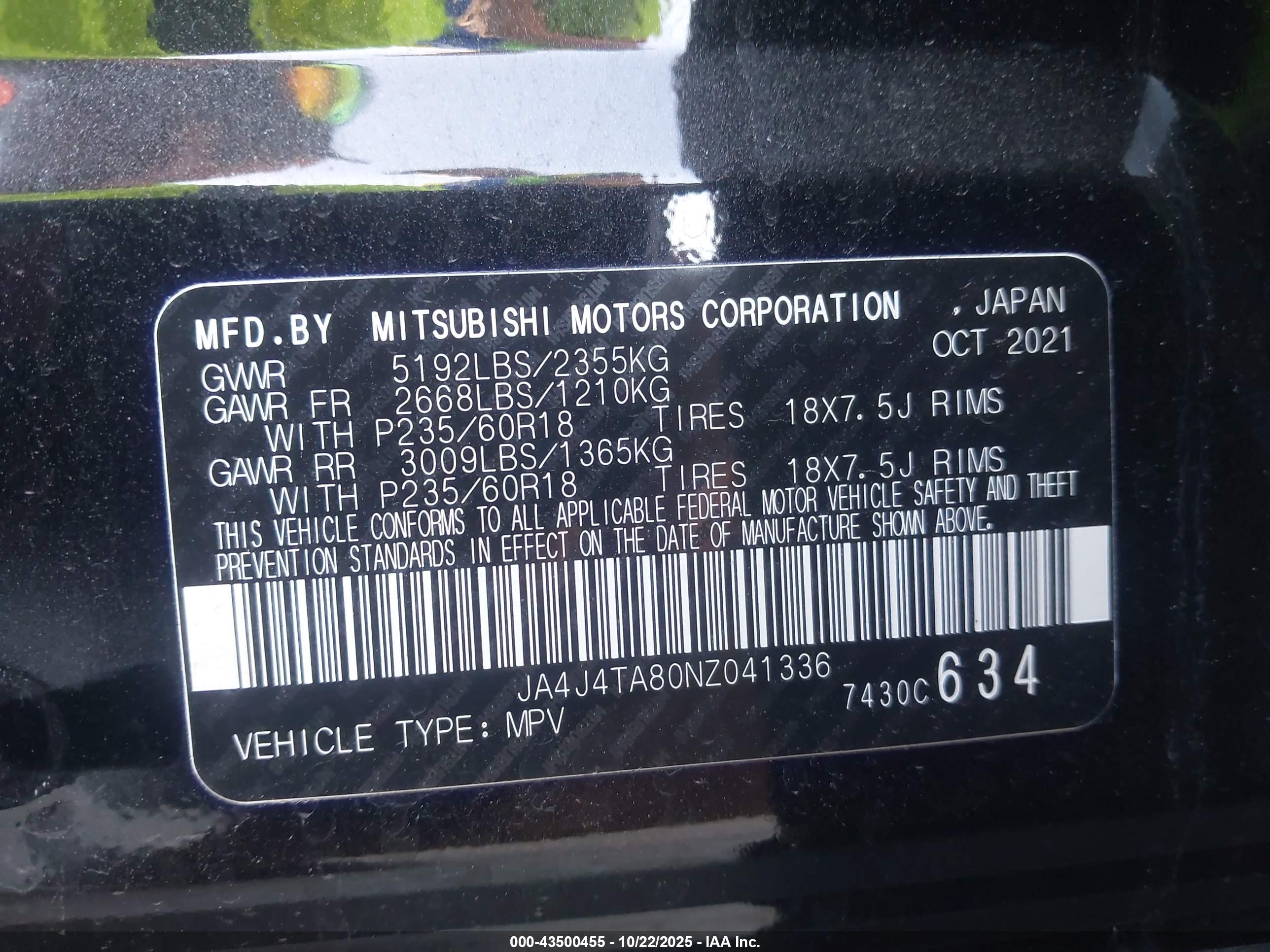 MITSUBISHI OUTLANDER image 9