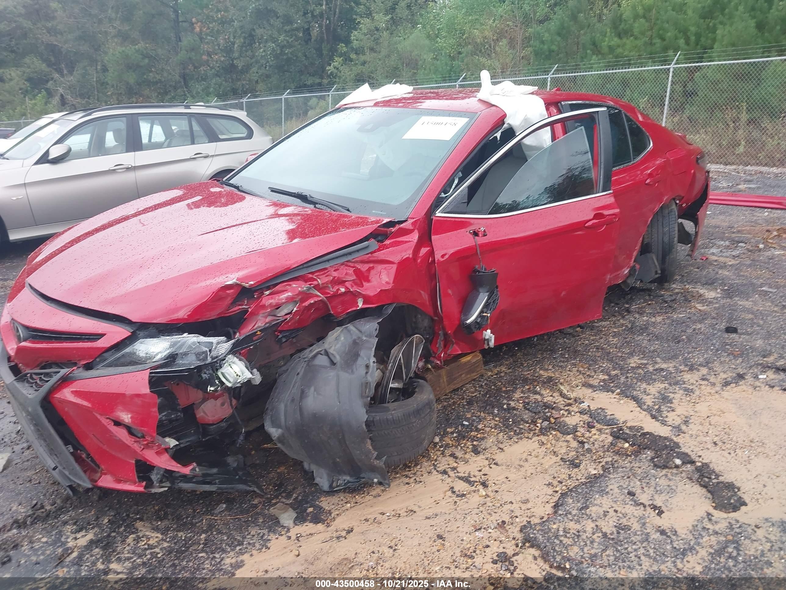 TOYOTA CAMRY image 6