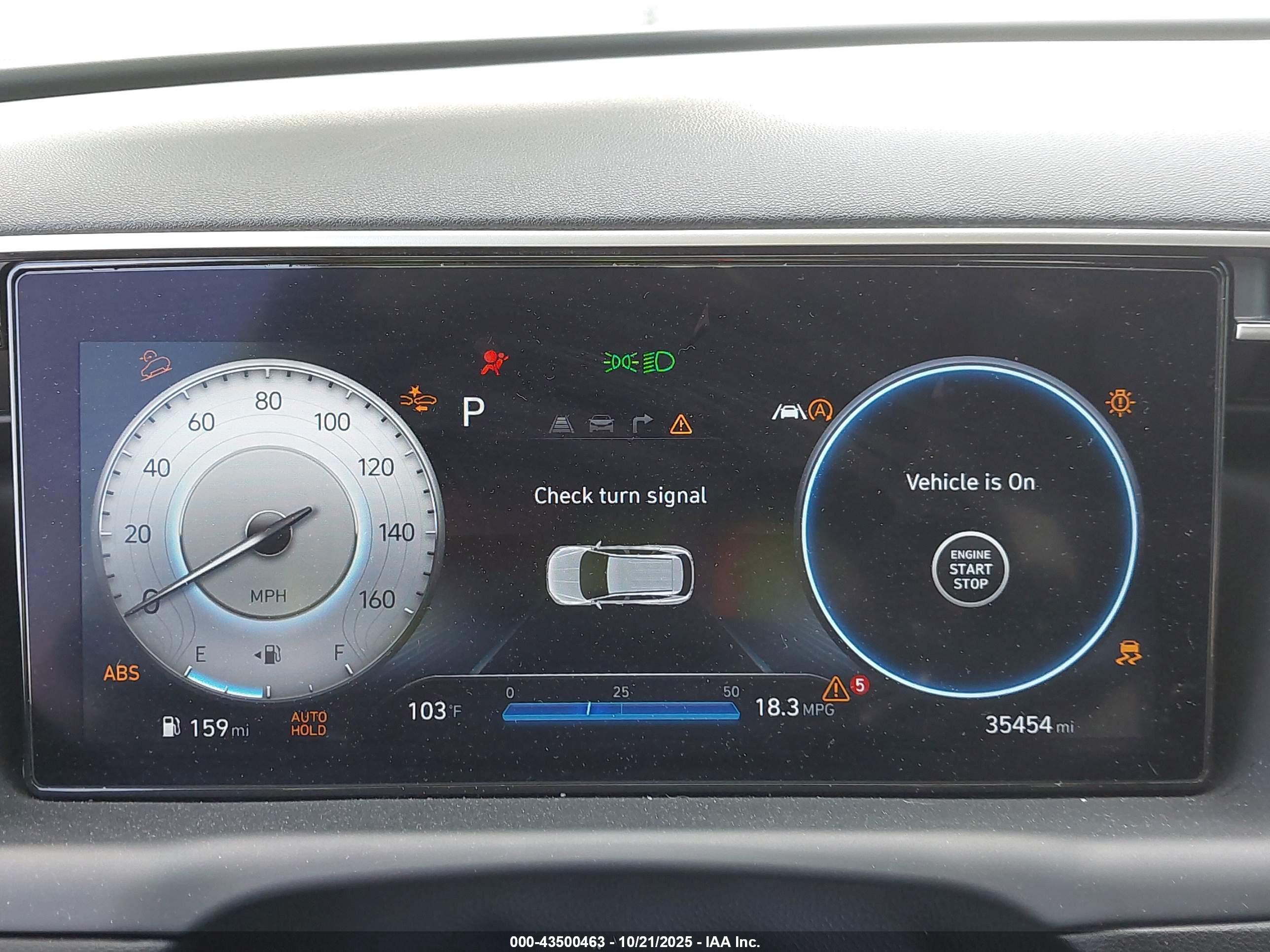 HYUNDAI TUCSON image 7