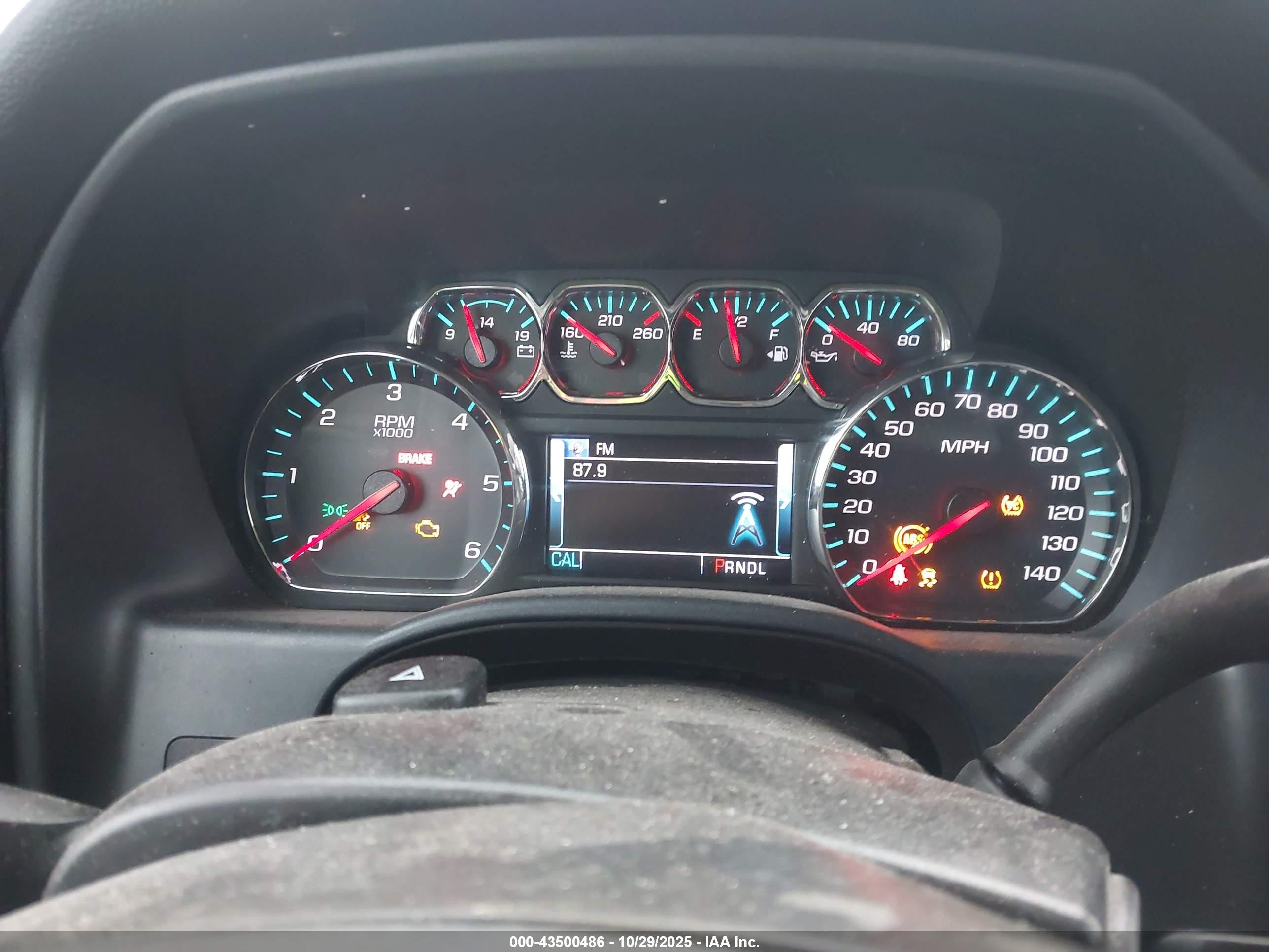 CHEVROLET SILVERADO image 7