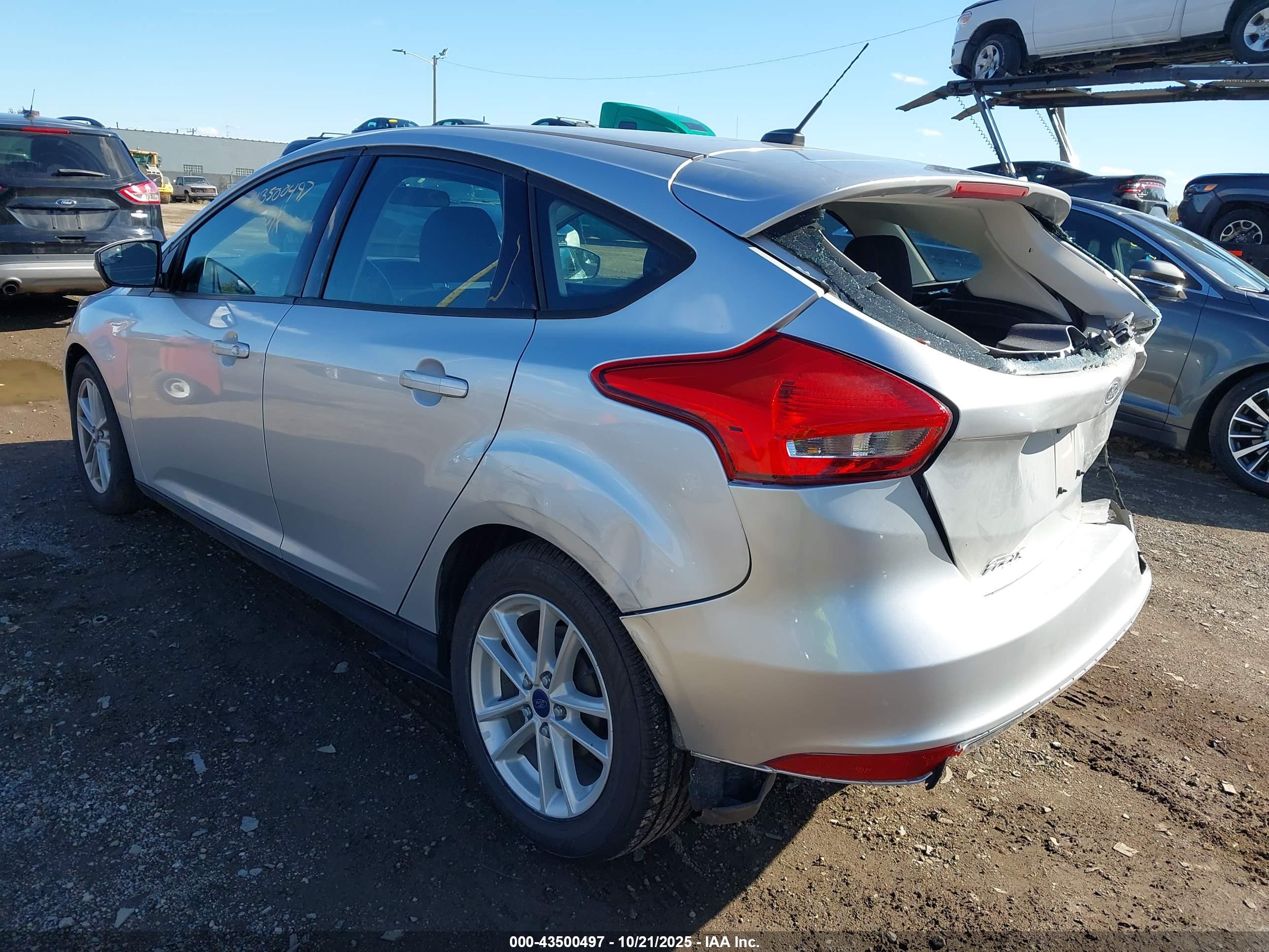 FORD FOCUS image 3