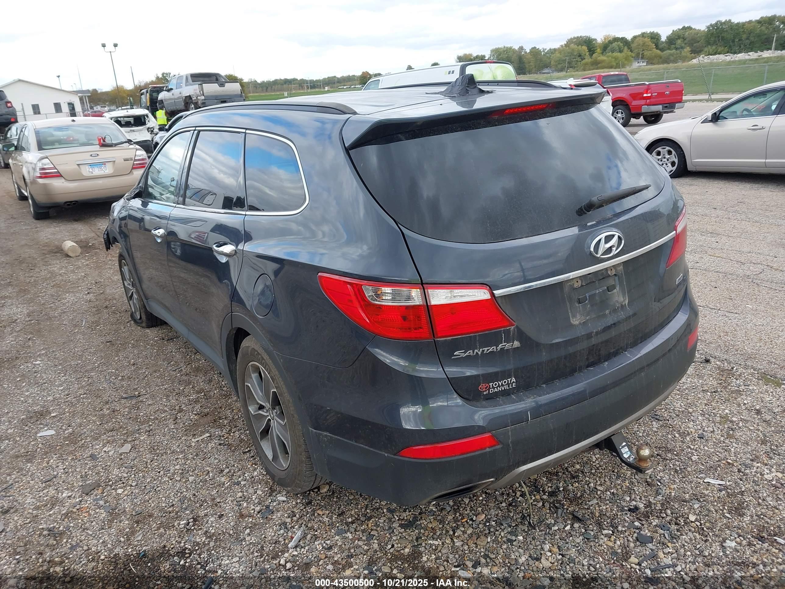 HYUNDAI SANTA image 3