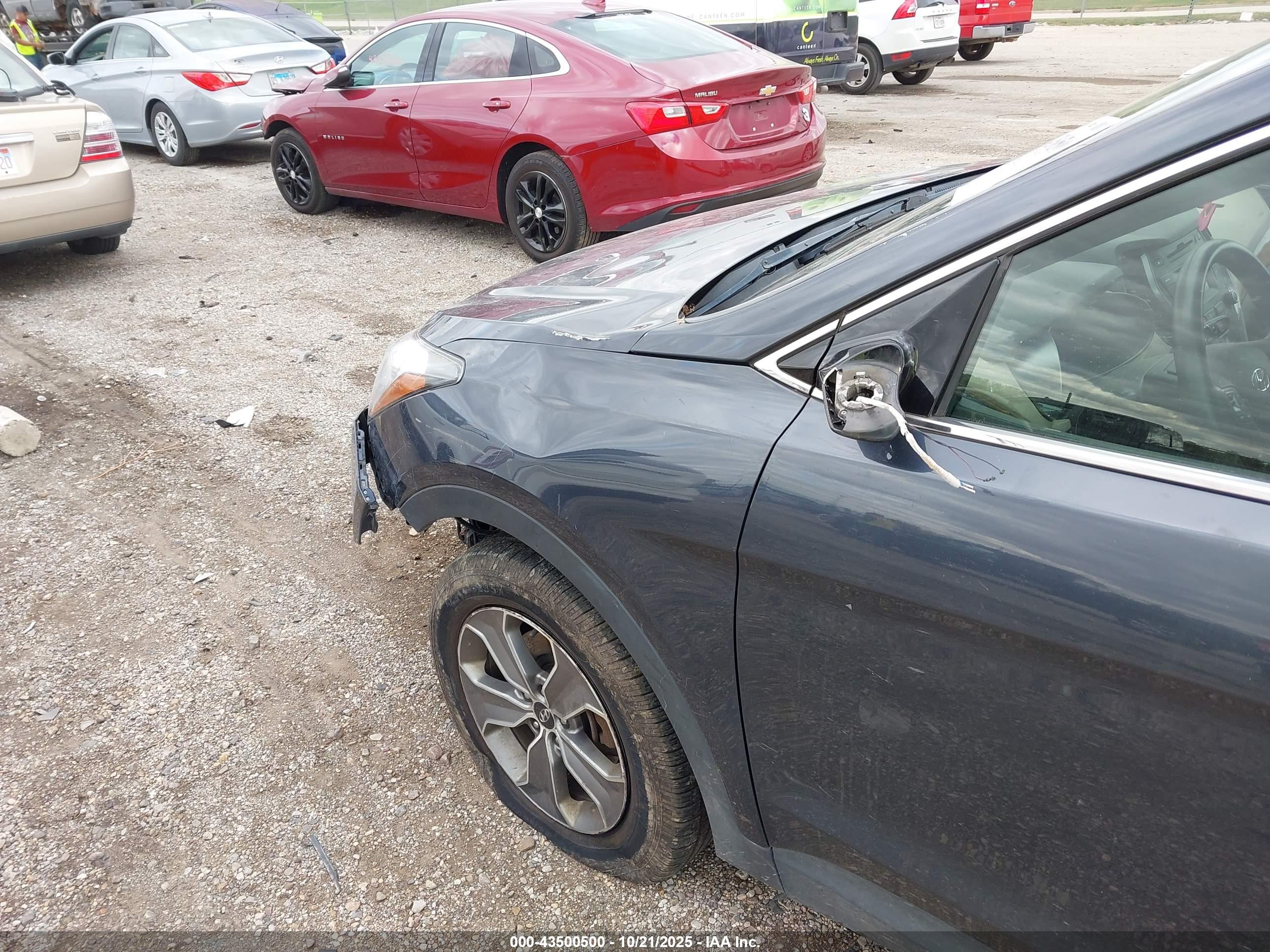 HYUNDAI SANTA image 6