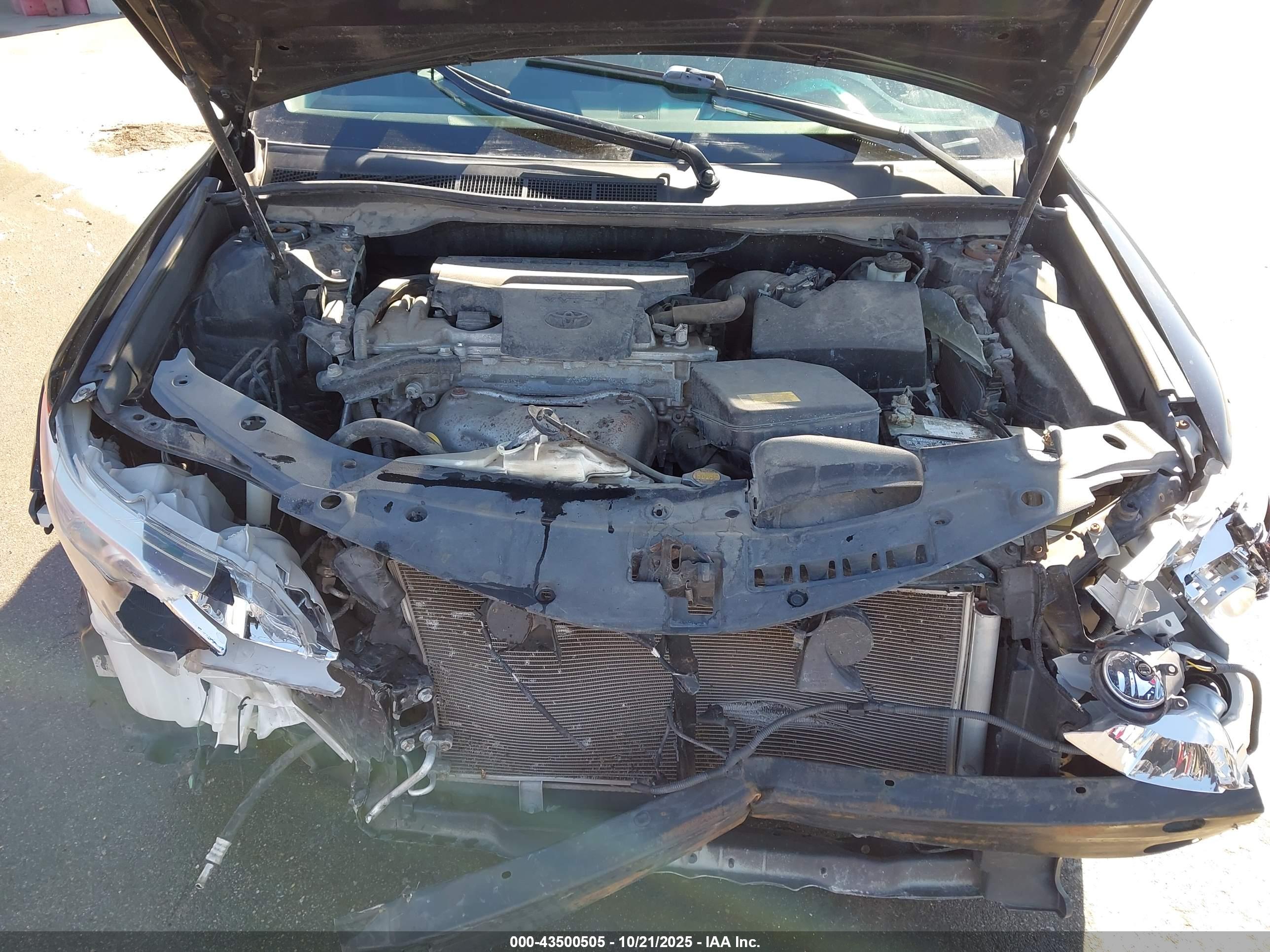 TOYOTA CAMRY image 10